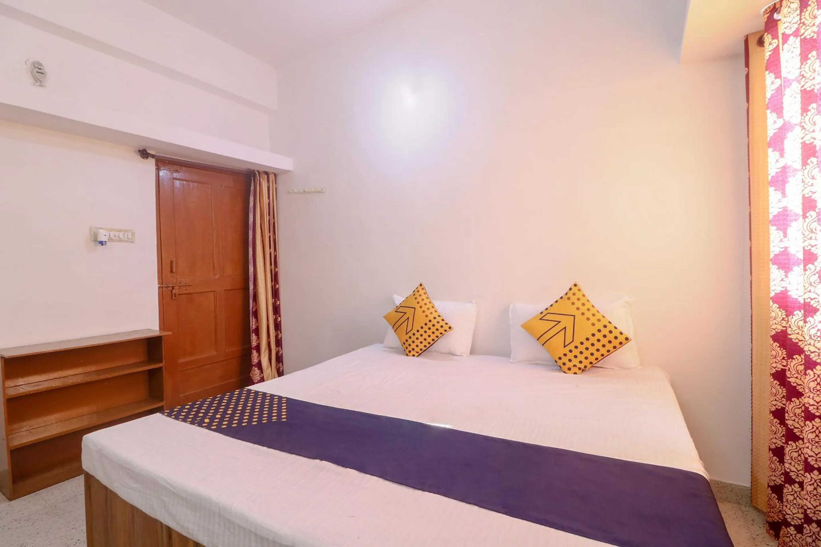 Bedroom in SPOT ON Hotel Om Kanha