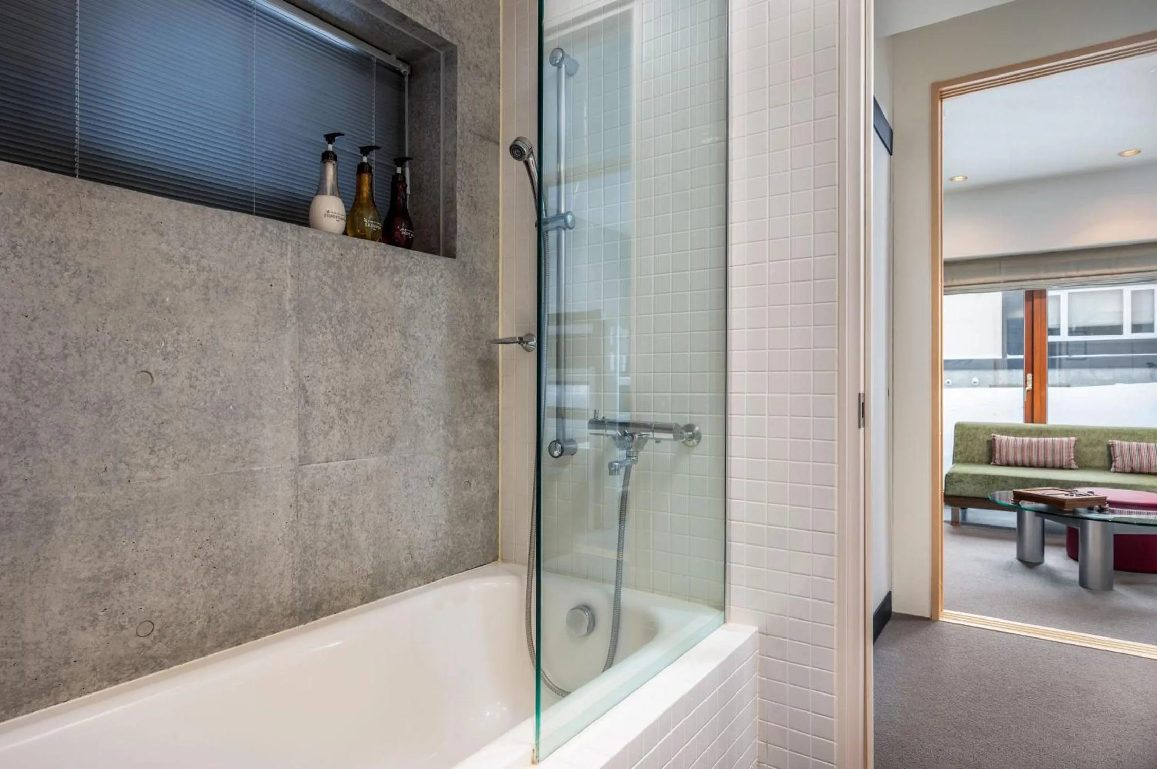 Bathroom in Kitanishi 3 by H2 Life