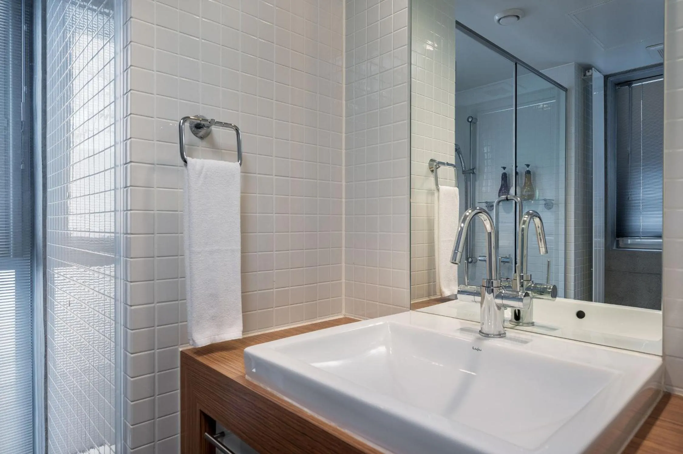 Bathroom in Kitanishi 3 by H2 Life