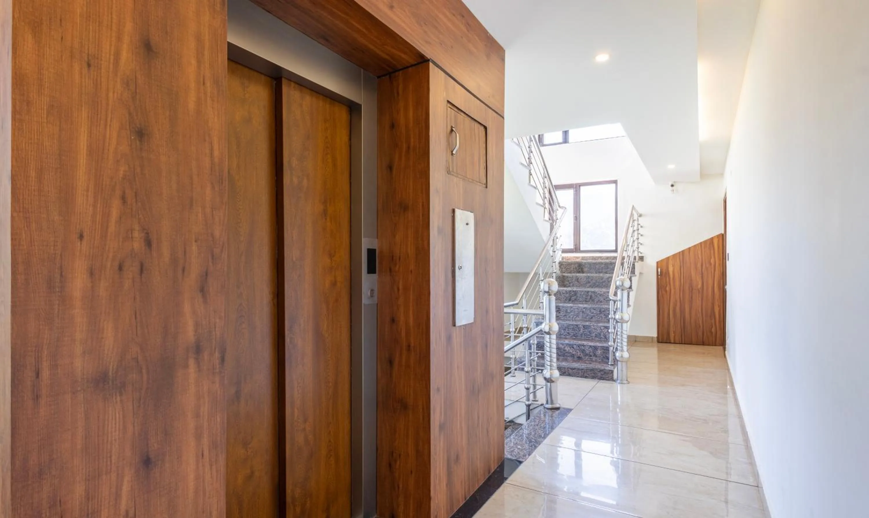 elevator in Treebo Anjukul