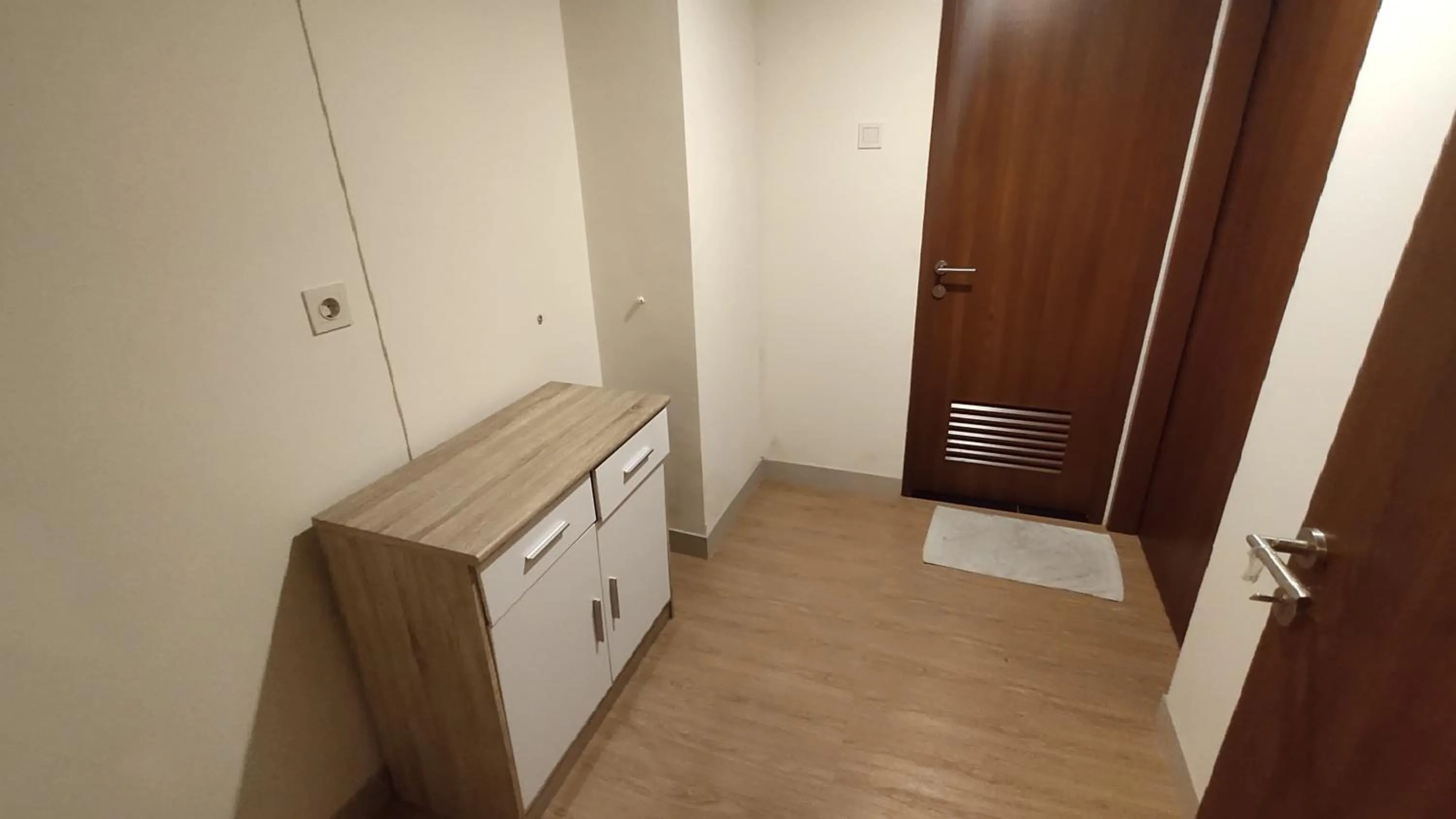 Apartemen Grand Kamala Lagoon Studio By Bonzela Property