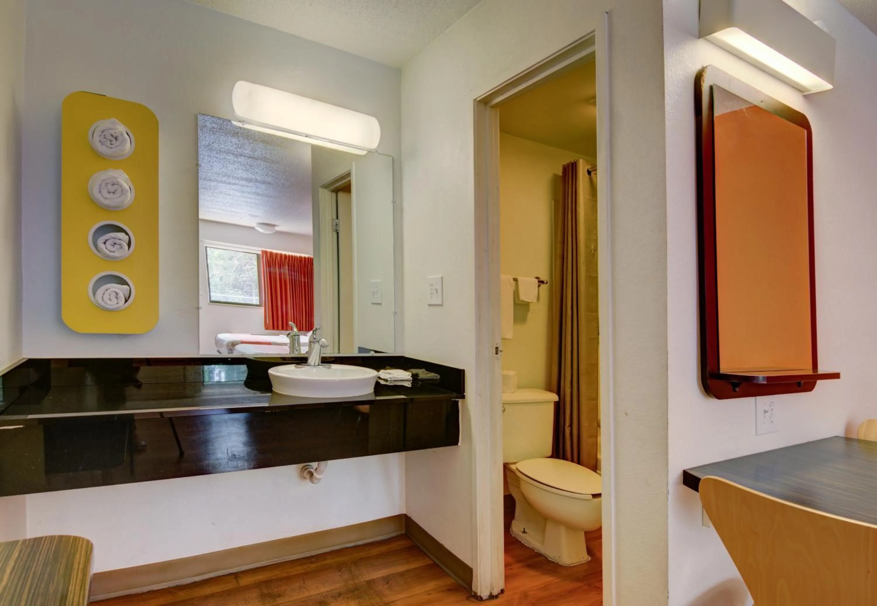 Bathroom in Motel 6-Kansas City, MO