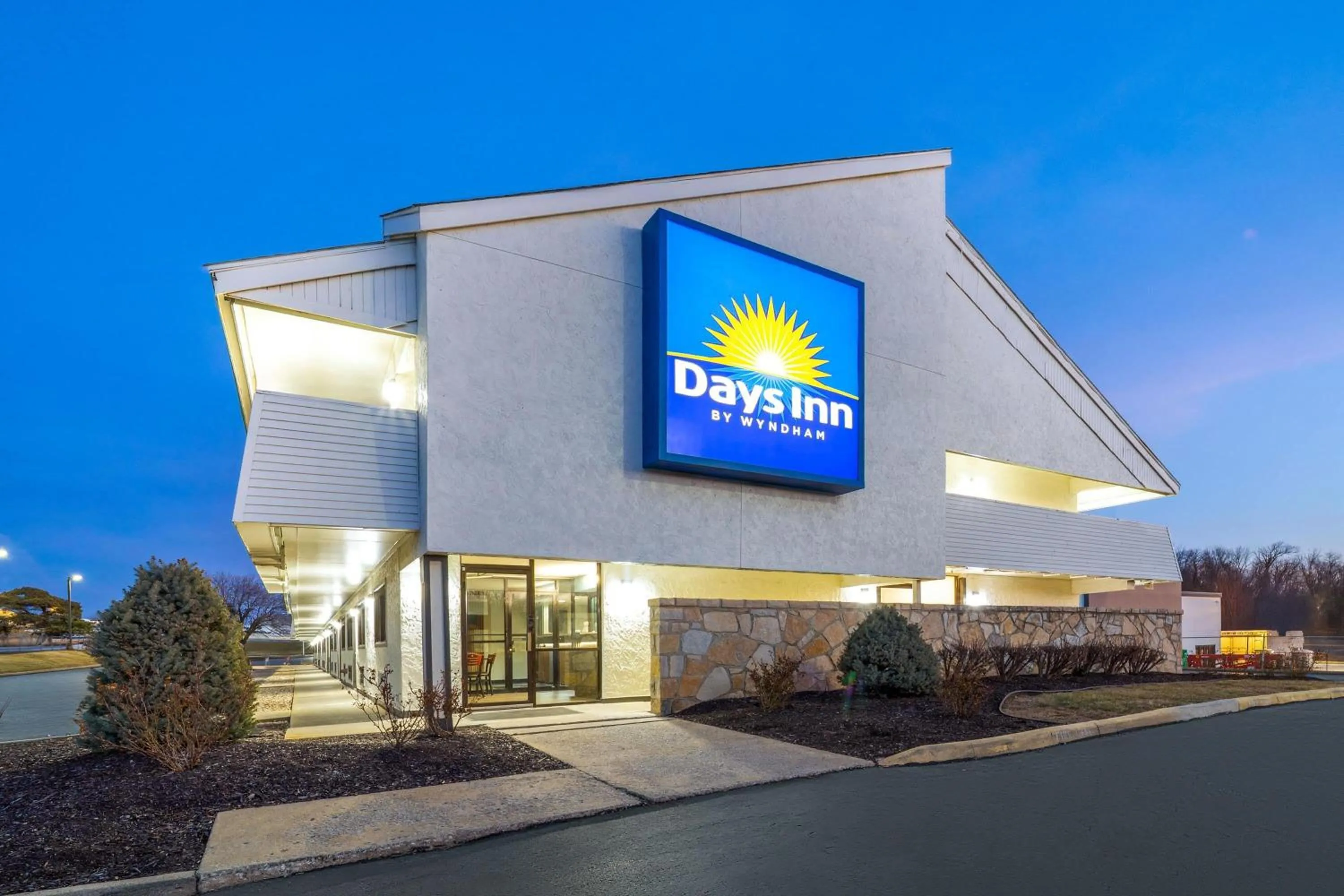 Days Inn by Wyndham Kansas City Northeast