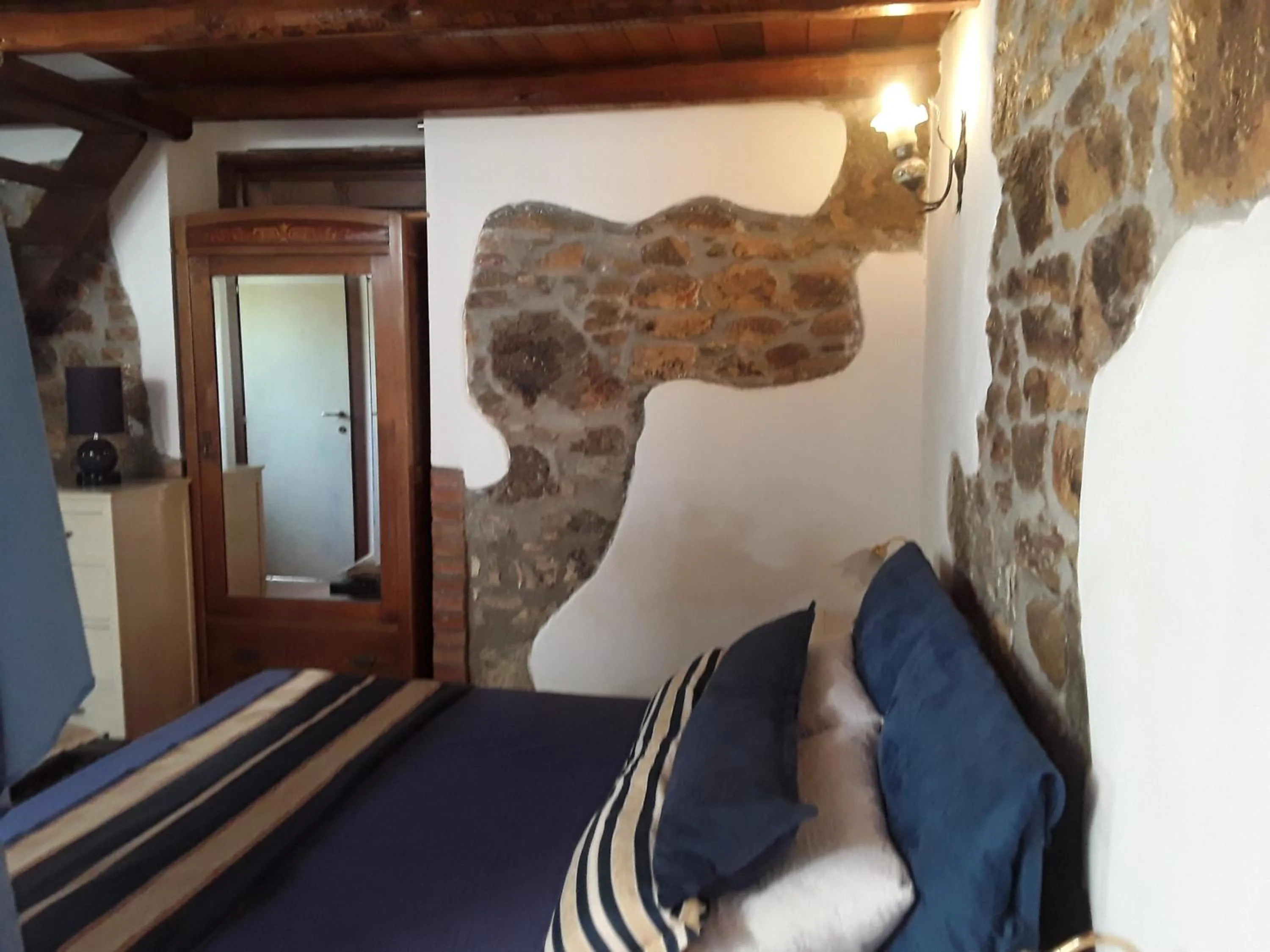 Bed in Aranceto Hotel