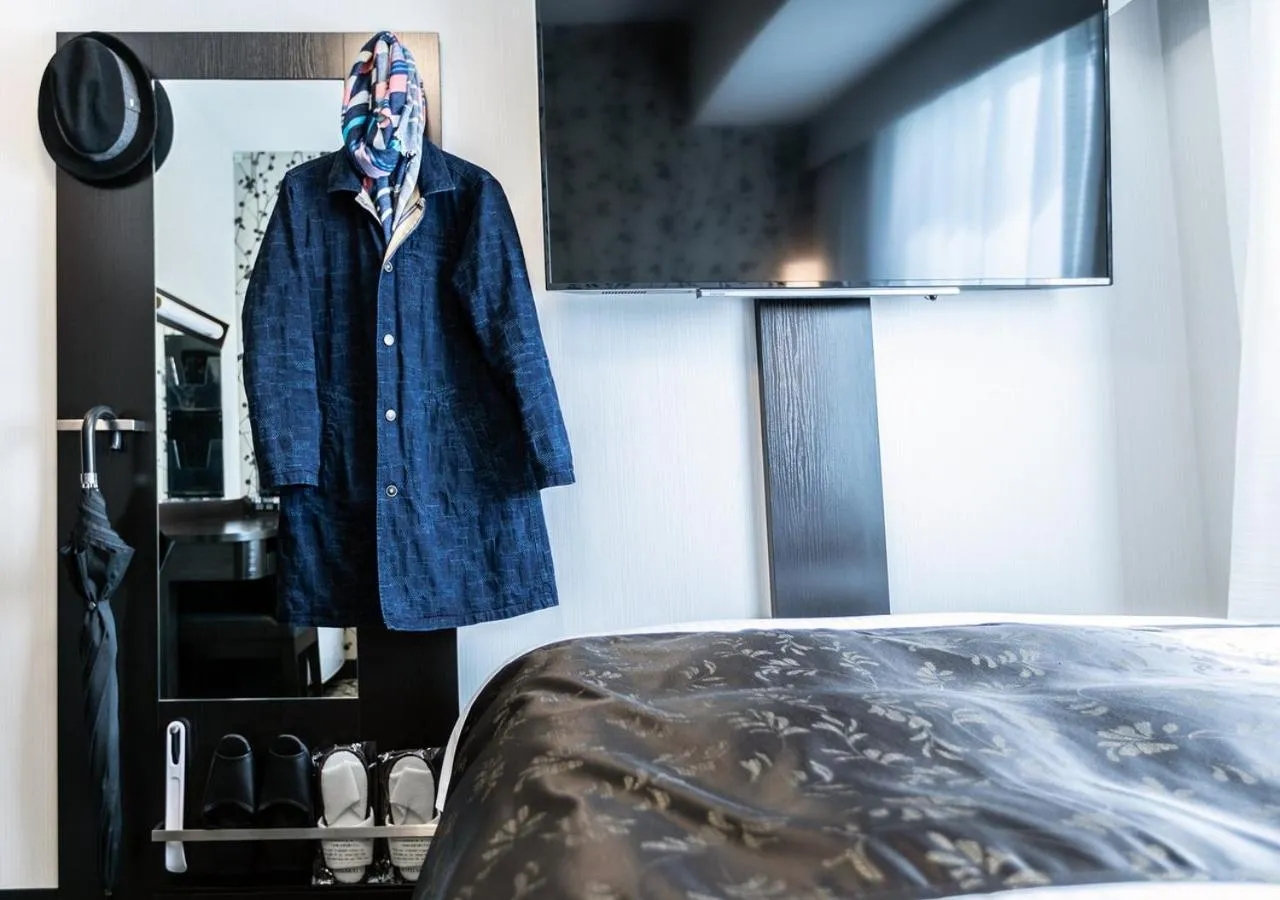 Photo of the whole room, Bed in APA Hotel Hakata Higashihieekimae