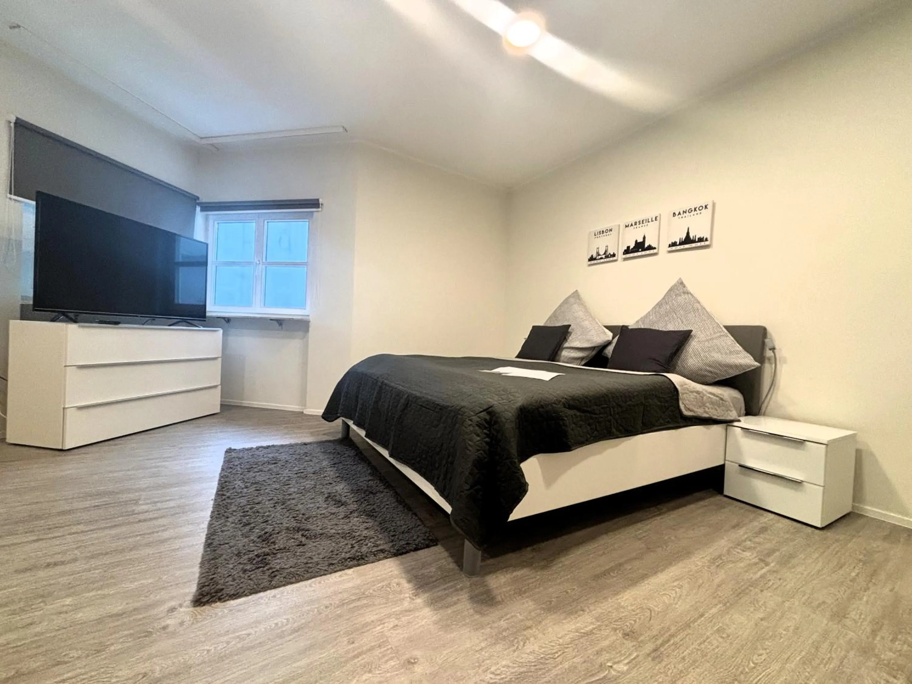 Bed in Simplex Stays Hotel Quartier 8 - Digital Access