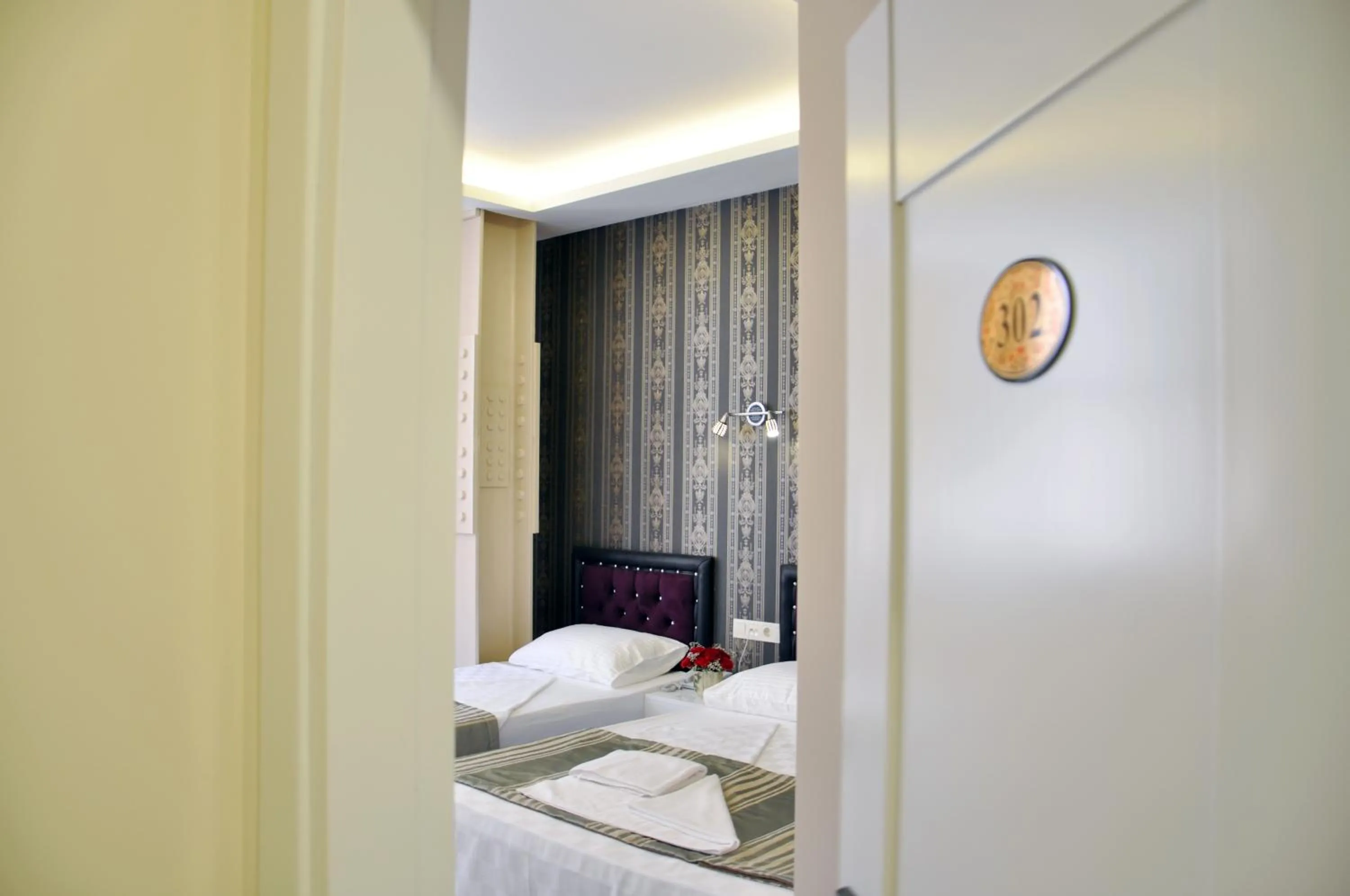 Bed in Gh Suites Taxim Hotel