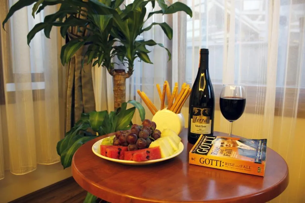 Food and drinks in Gh Suites Taxim Hotel