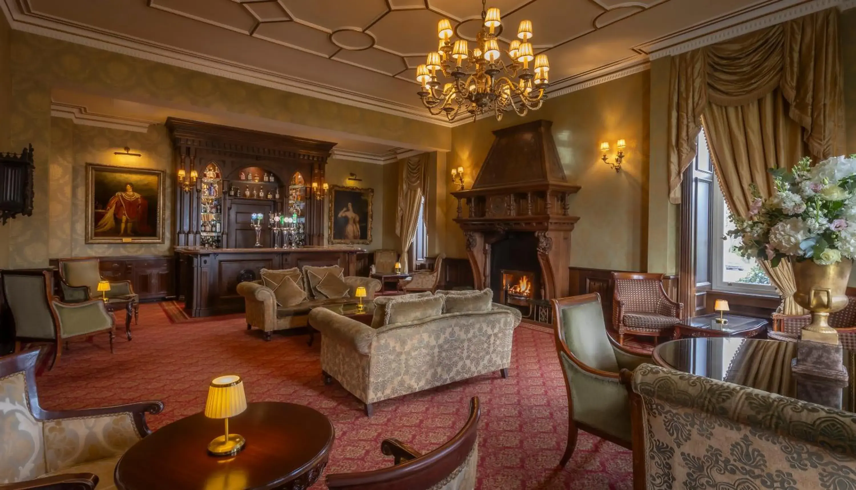 Lounge or bar in Kilronan Castle Hotel & Spa Lounge or bar in Kilronan Castle Hotel & Spa
