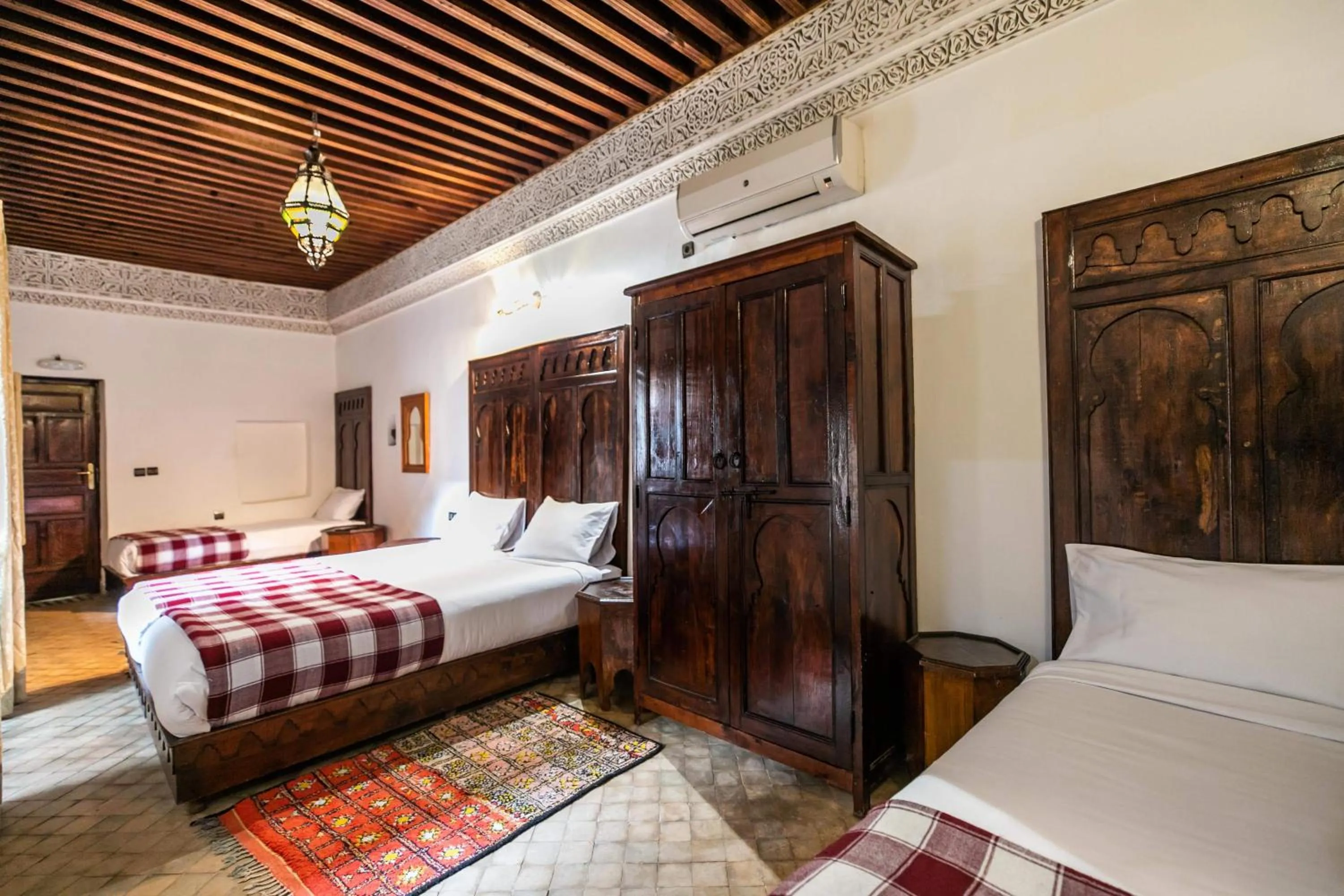 Bed in Riad Fes Aicha & SPA