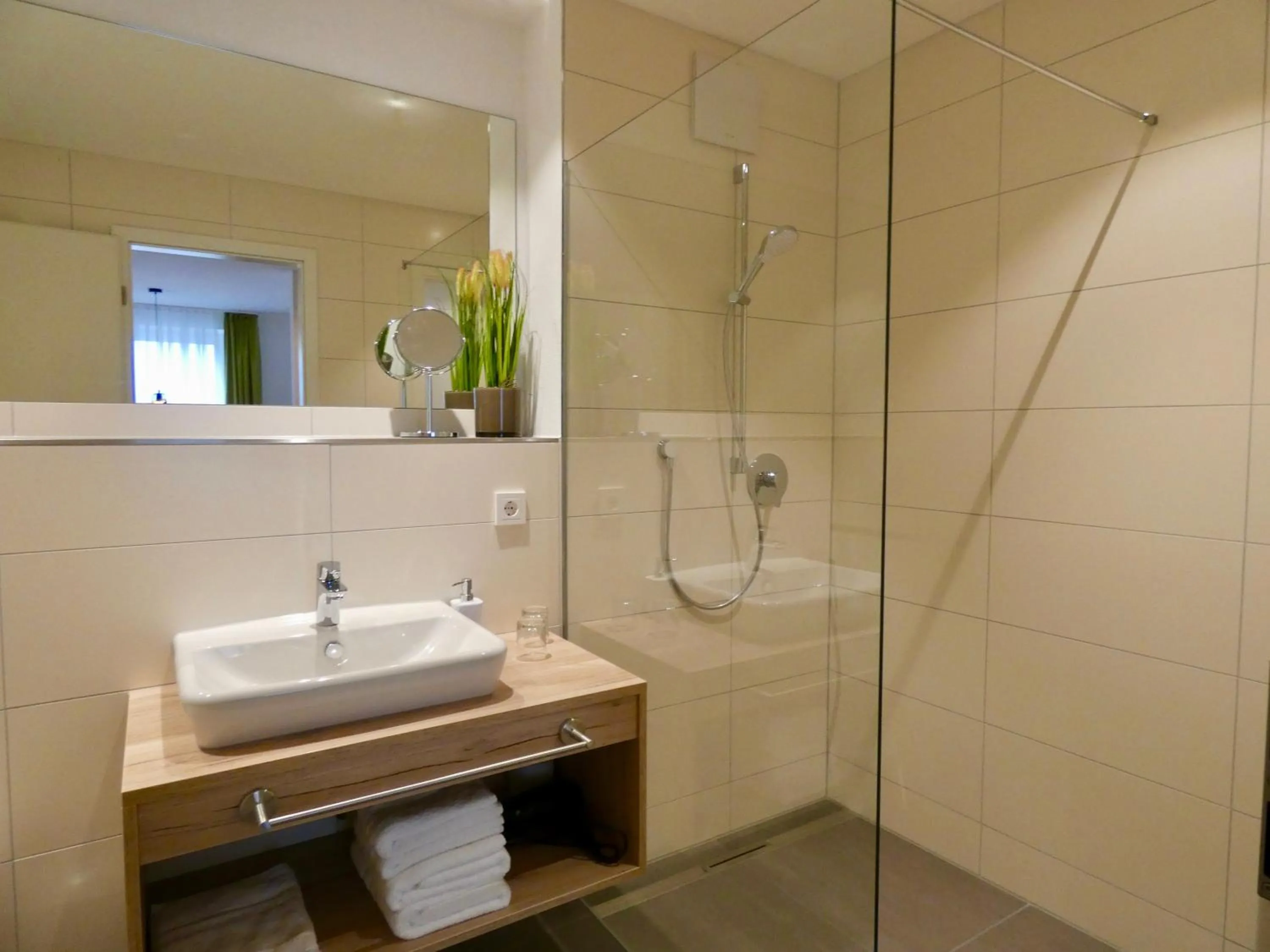 Shower in Living Hallertau