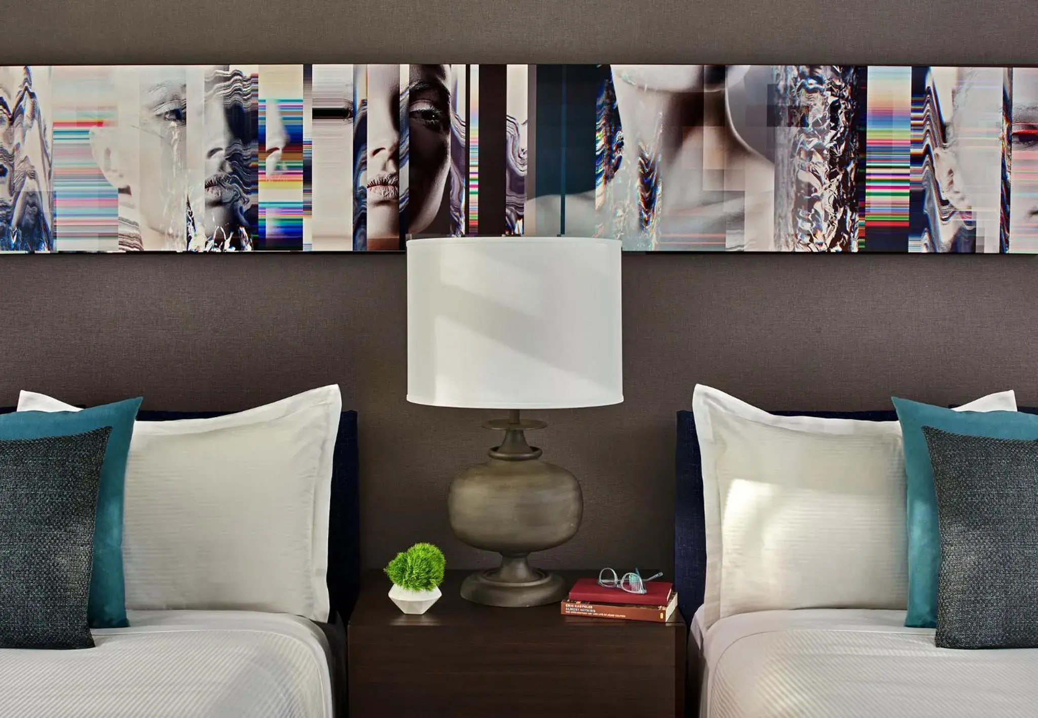 Double Room - Disability Access in Hotel Zelos San Francisco Double Room - Disability Access in Hotel Zelos San Francisco