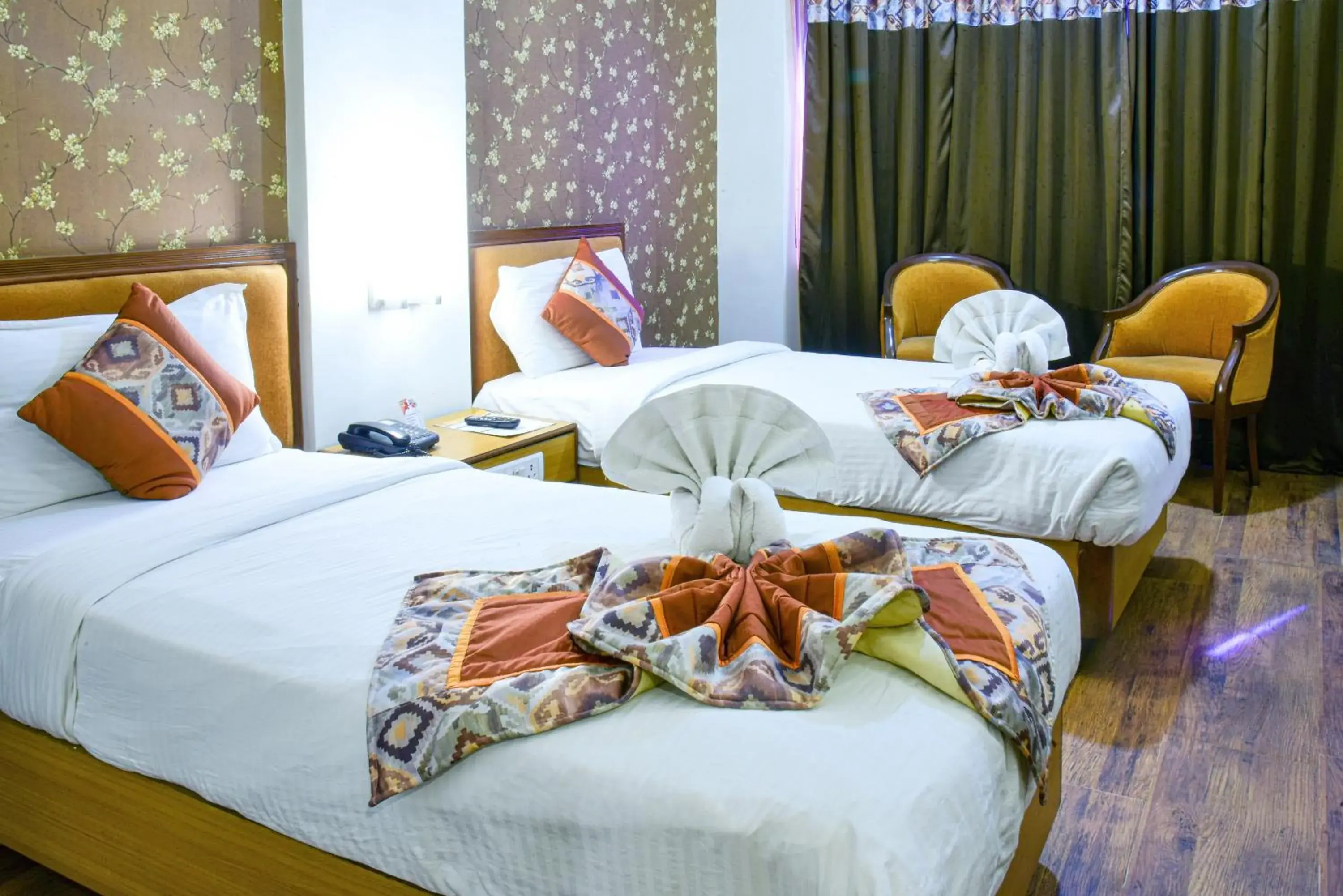 Bedroom in Quality Inn Residency Bedroom in Quality Inn Residency