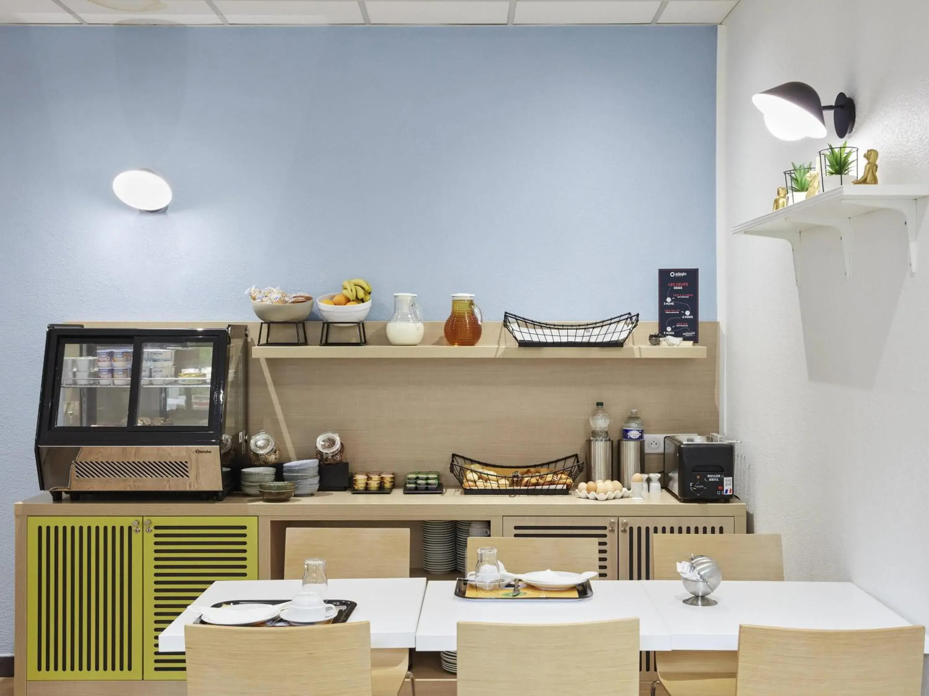 Breakfast in Aparthotel Adagio Access Paris Quai d'Ivry Breakfast in Aparthotel Adagio Access Paris Quai d'Ivry
