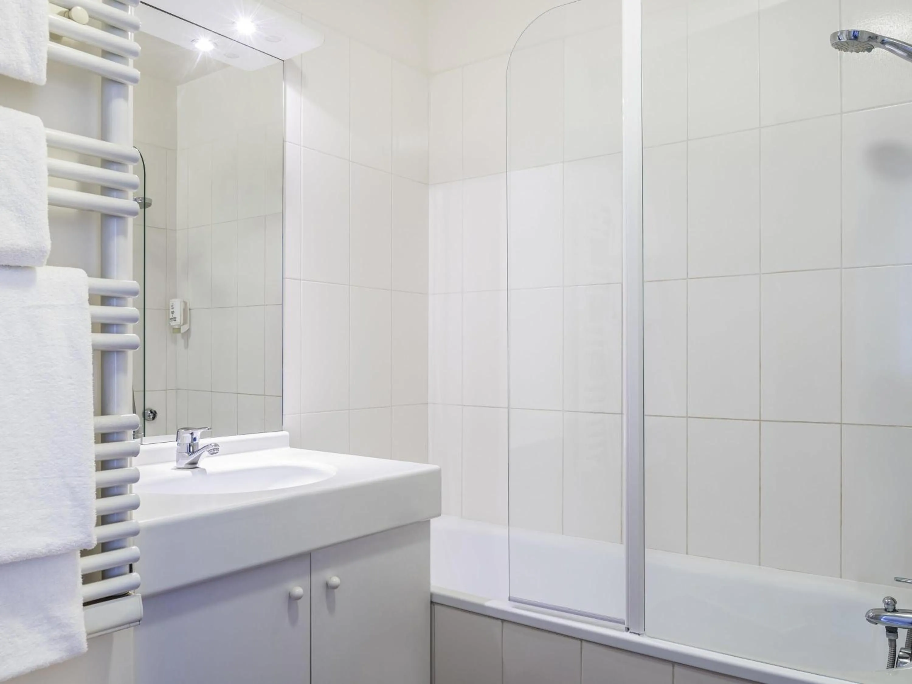 Bedroom in Aparthotel Adagio Access Paris Quai d'Ivry