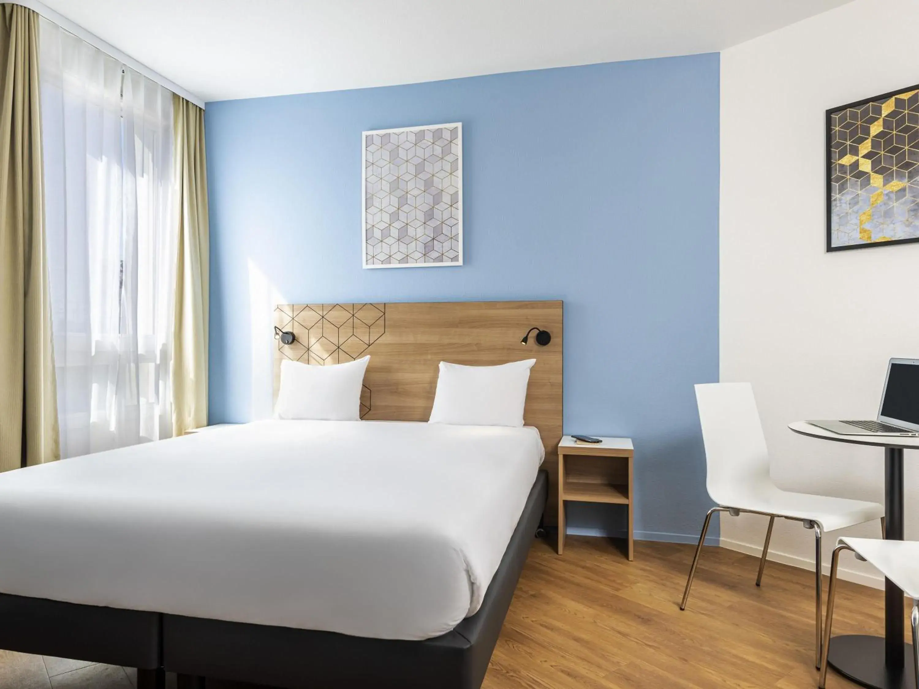 Property building, Bed in Aparthotel Adagio Access Paris Quai d'Ivry Property building, Bed in Aparthotel Adagio Access Paris Quai d'Ivry