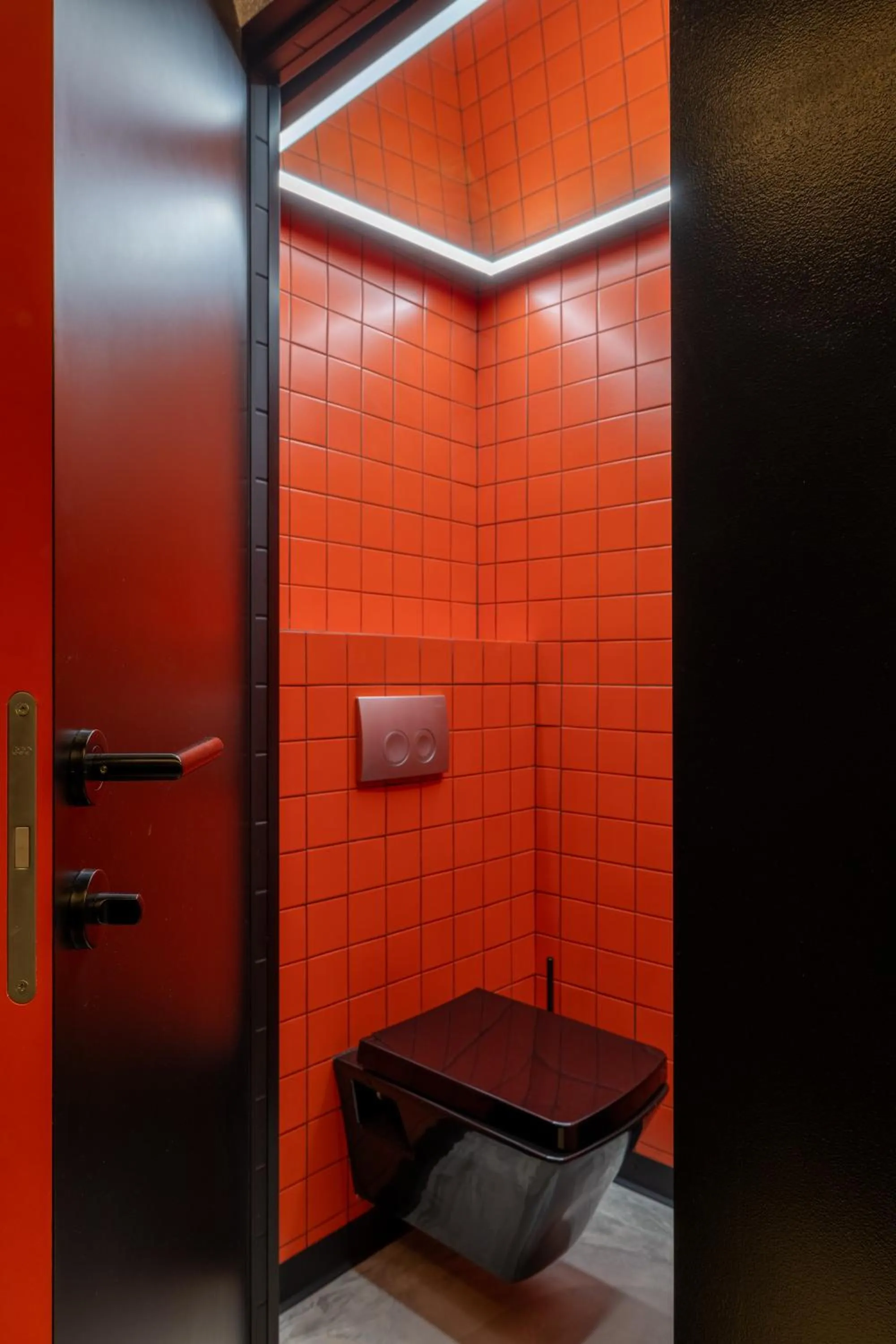 Toilet in !FEST Hotel