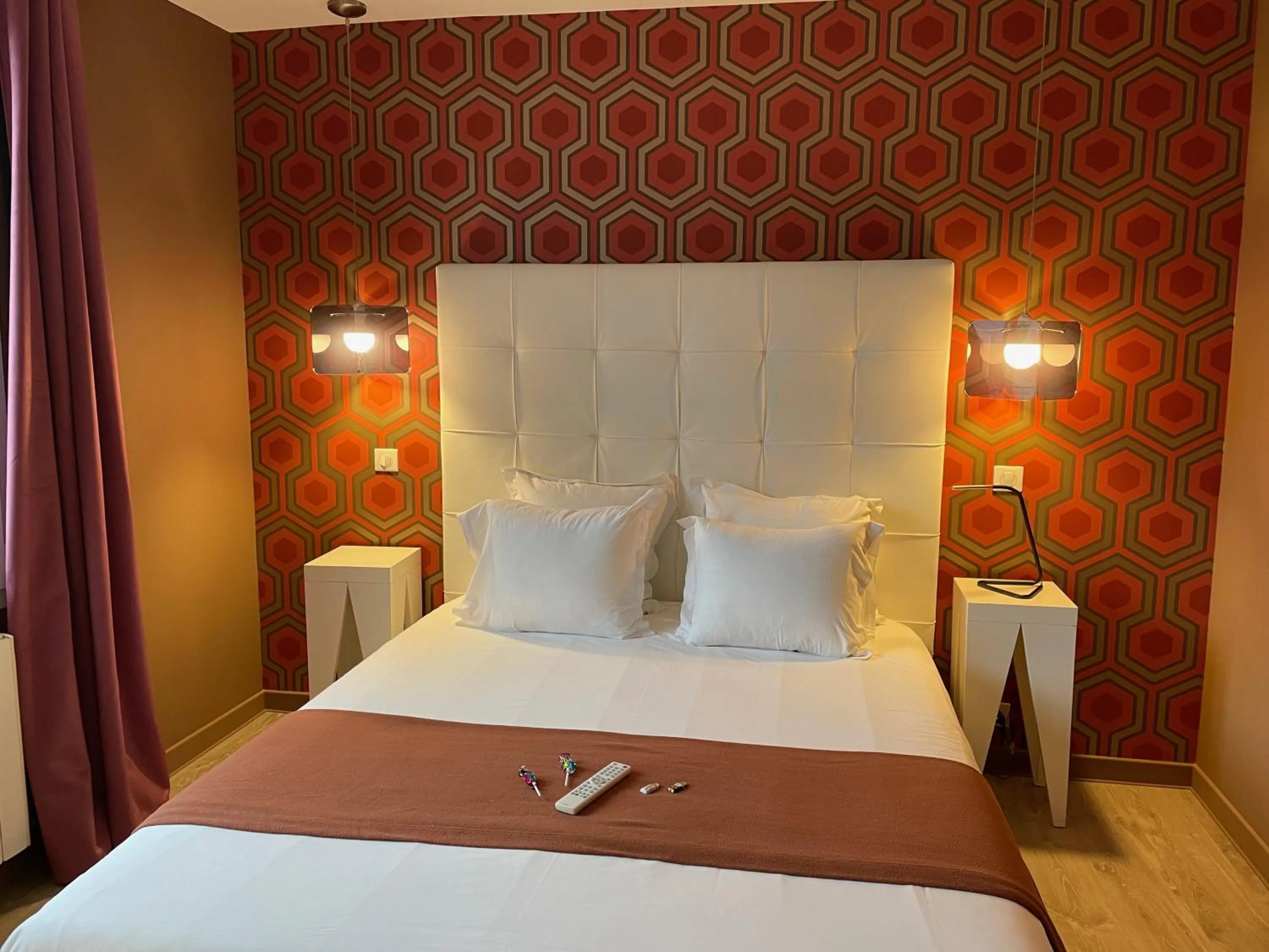 Bed in Hôtel Mirano