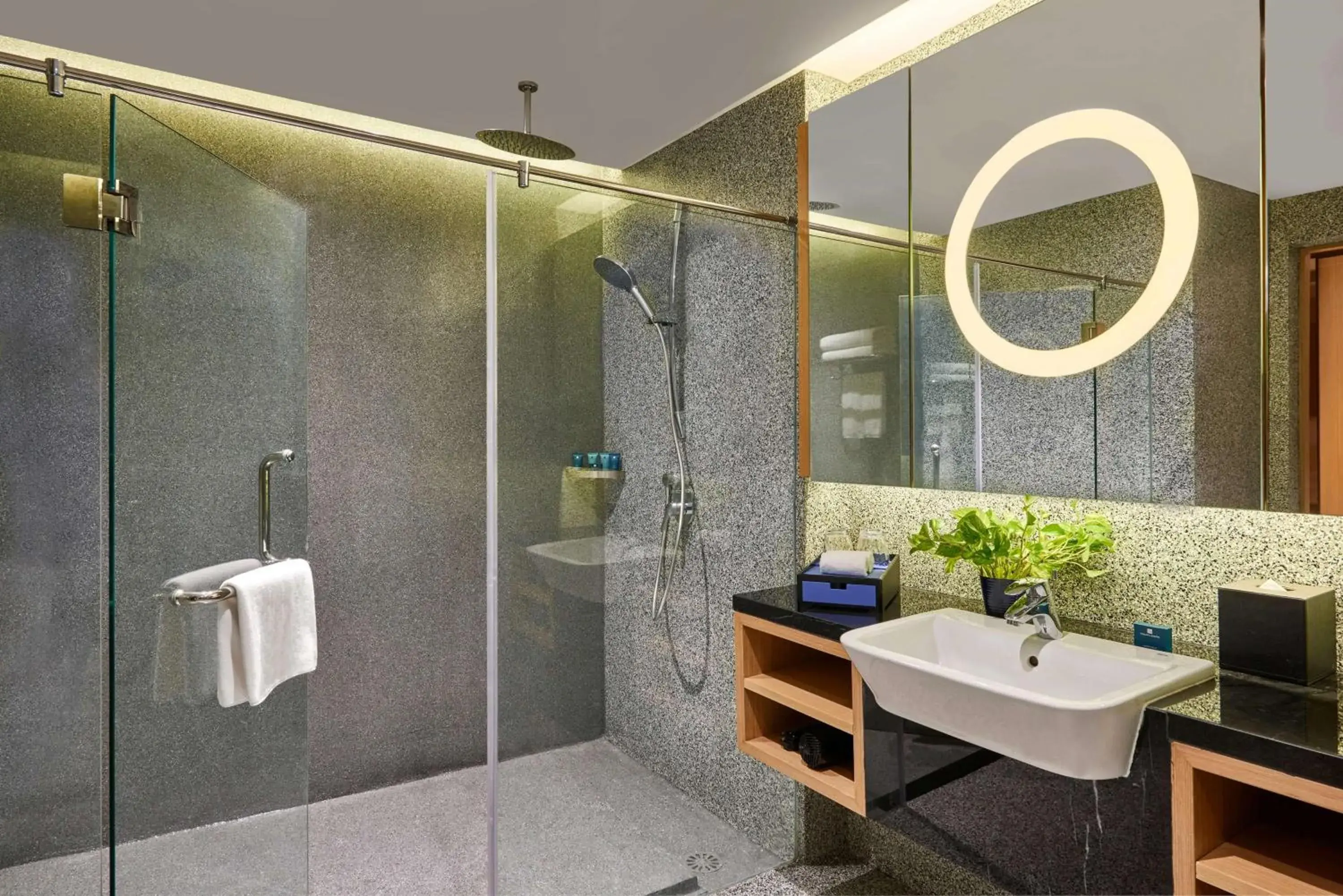 Photo of the whole room, Bathroom in Wyndham Acmar Klang