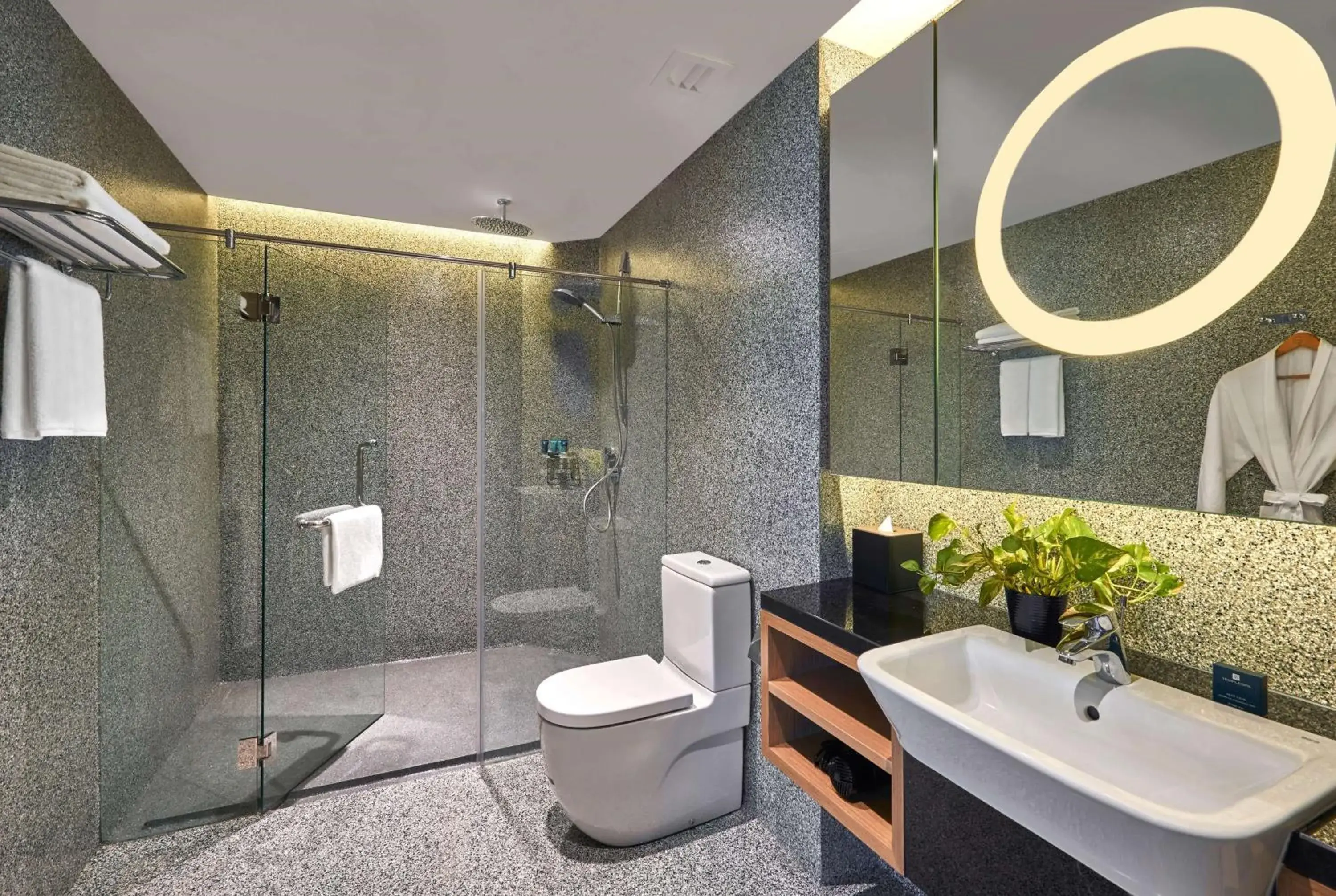 Photo of the whole room, Bathroom in Wyndham Acmar Klang