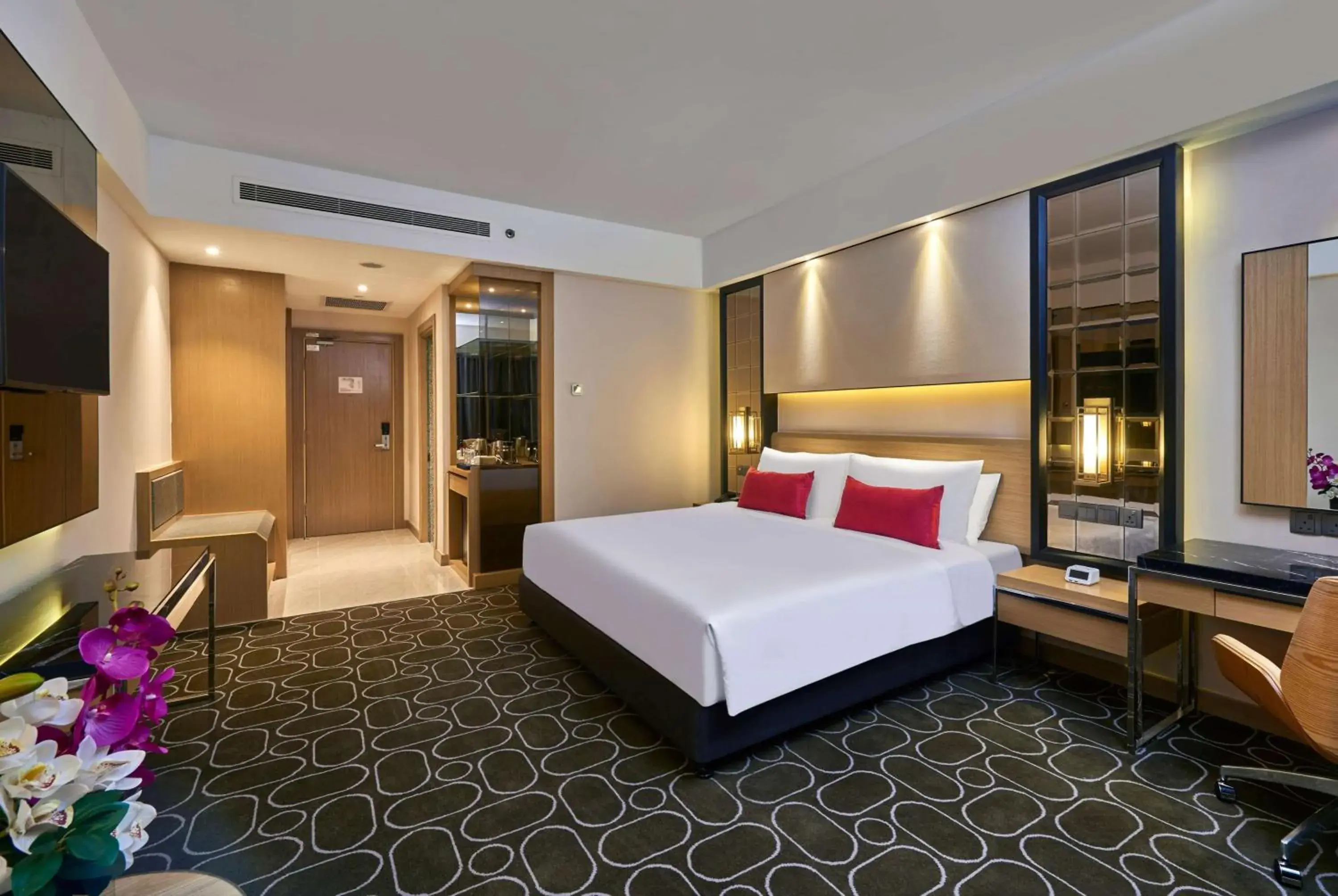 Photo of the whole room, Bed in Wyndham Acmar Klang