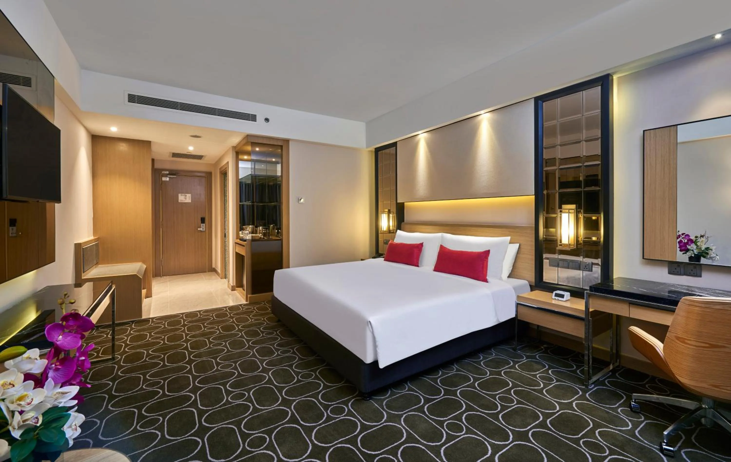 Photo of the whole room, Bed in Wyndham Acmar Klang