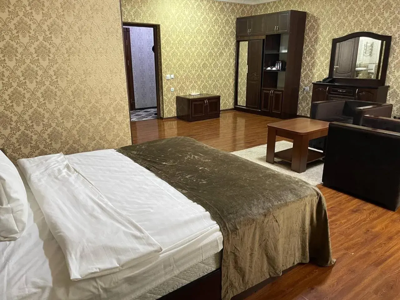 Deluxe Double Room - single occupancy in GRAND HOTEL SOGDIANA Deluxe Double Room - single occupancy in GRAND HOTEL SOGDIANA