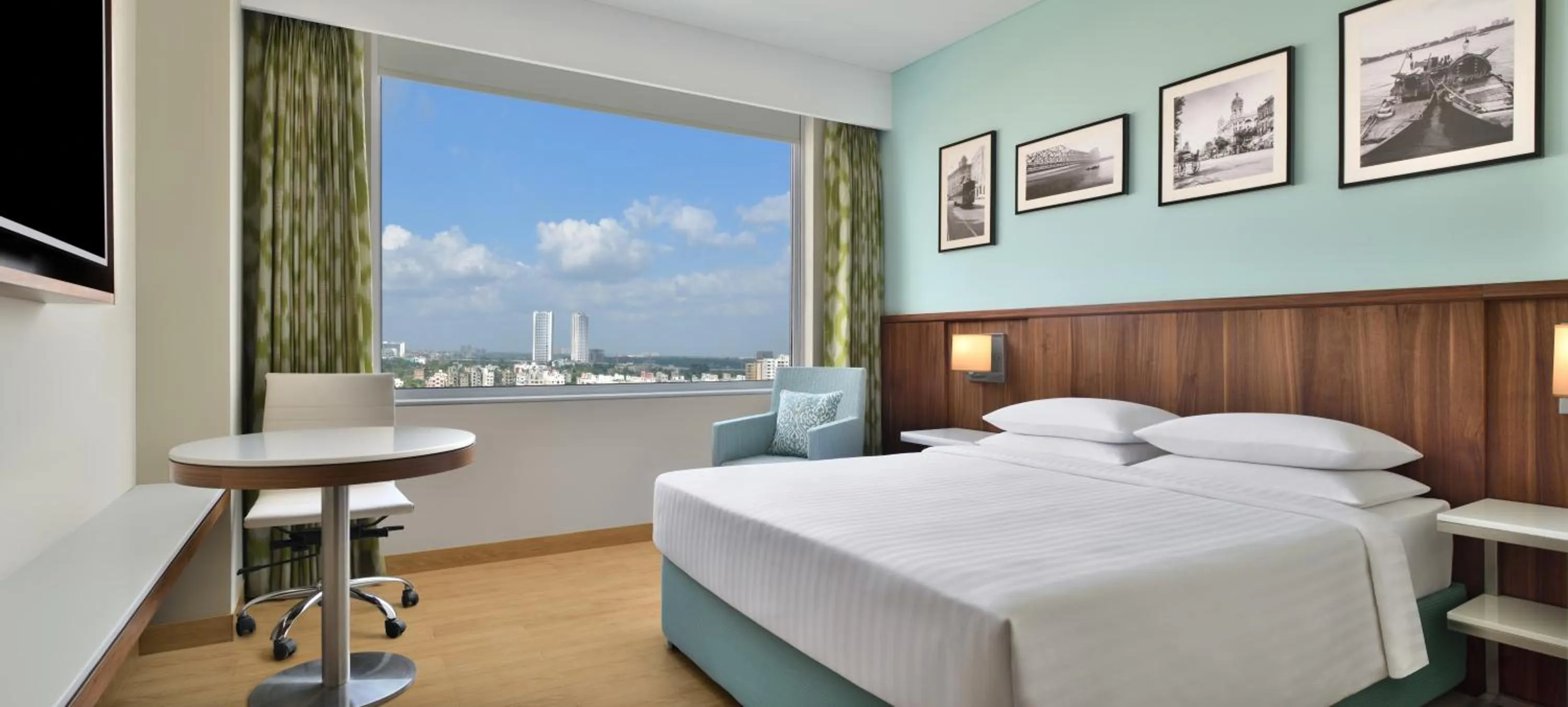 Bedroom, Bed in Fairfield by Marriott Kolkata