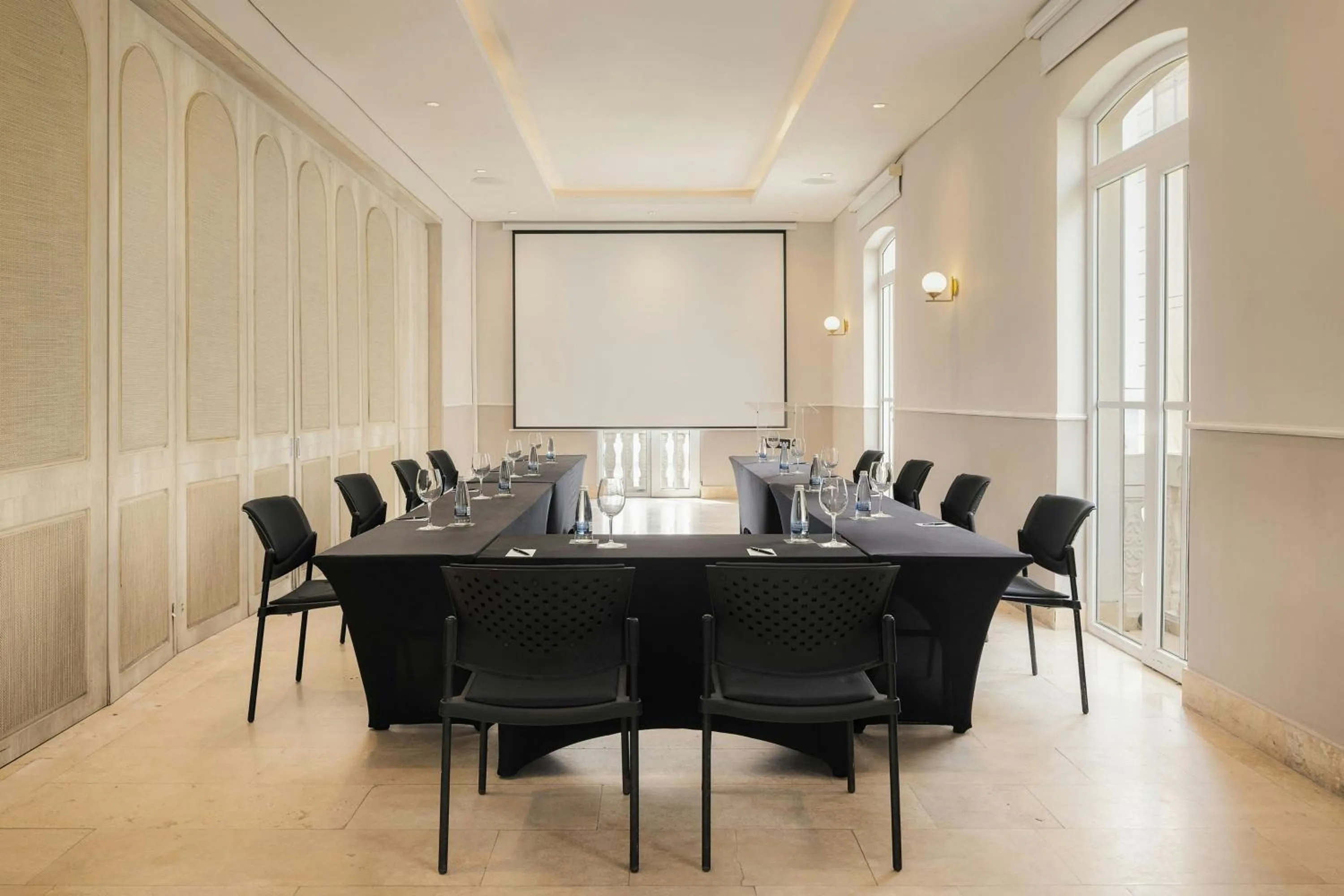 Meeting/conference room in Ermita Cartagena, a Tribute Portfolio Hotel