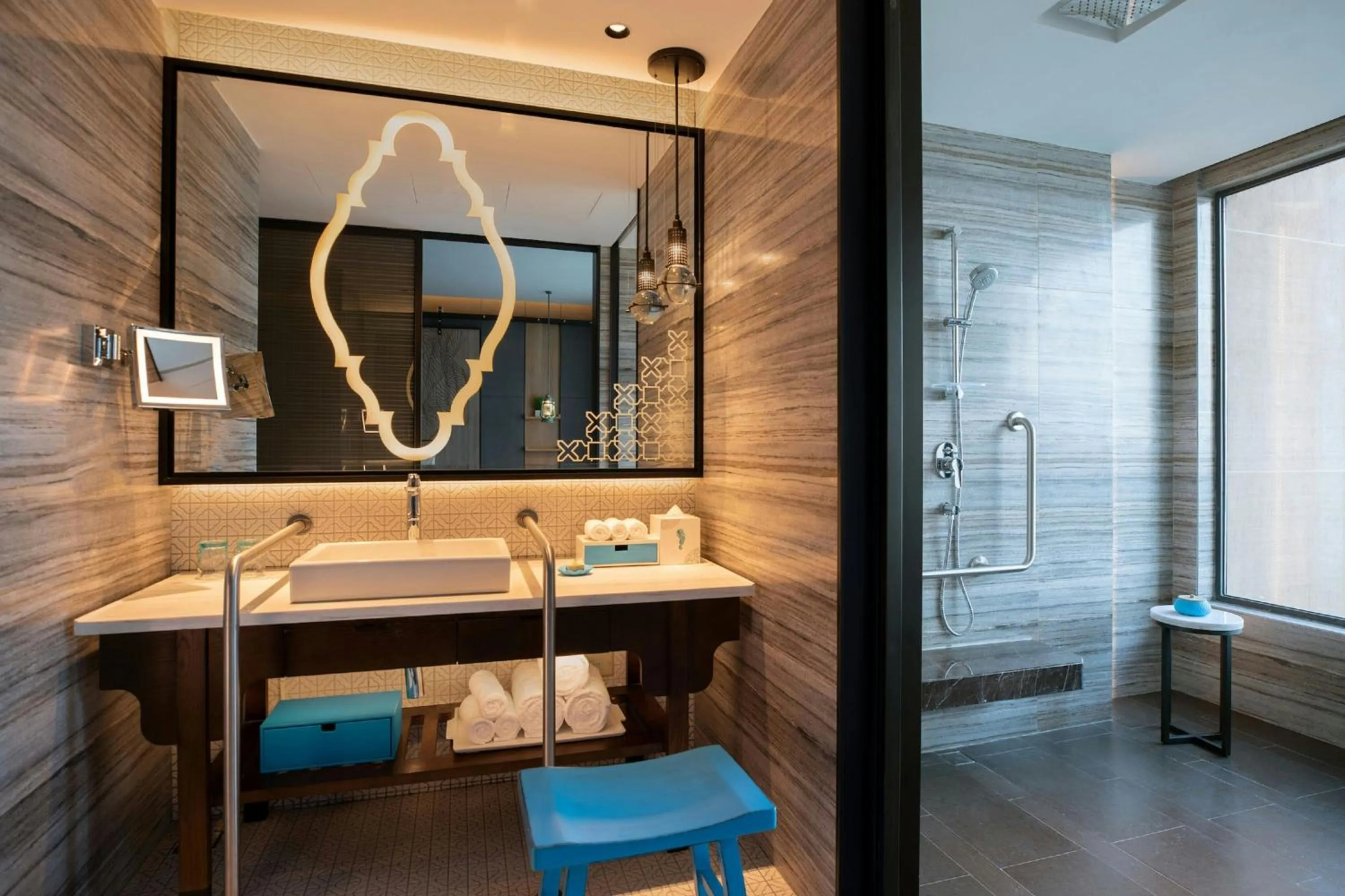 Bathroom in Renaissance Xiamen Hotel