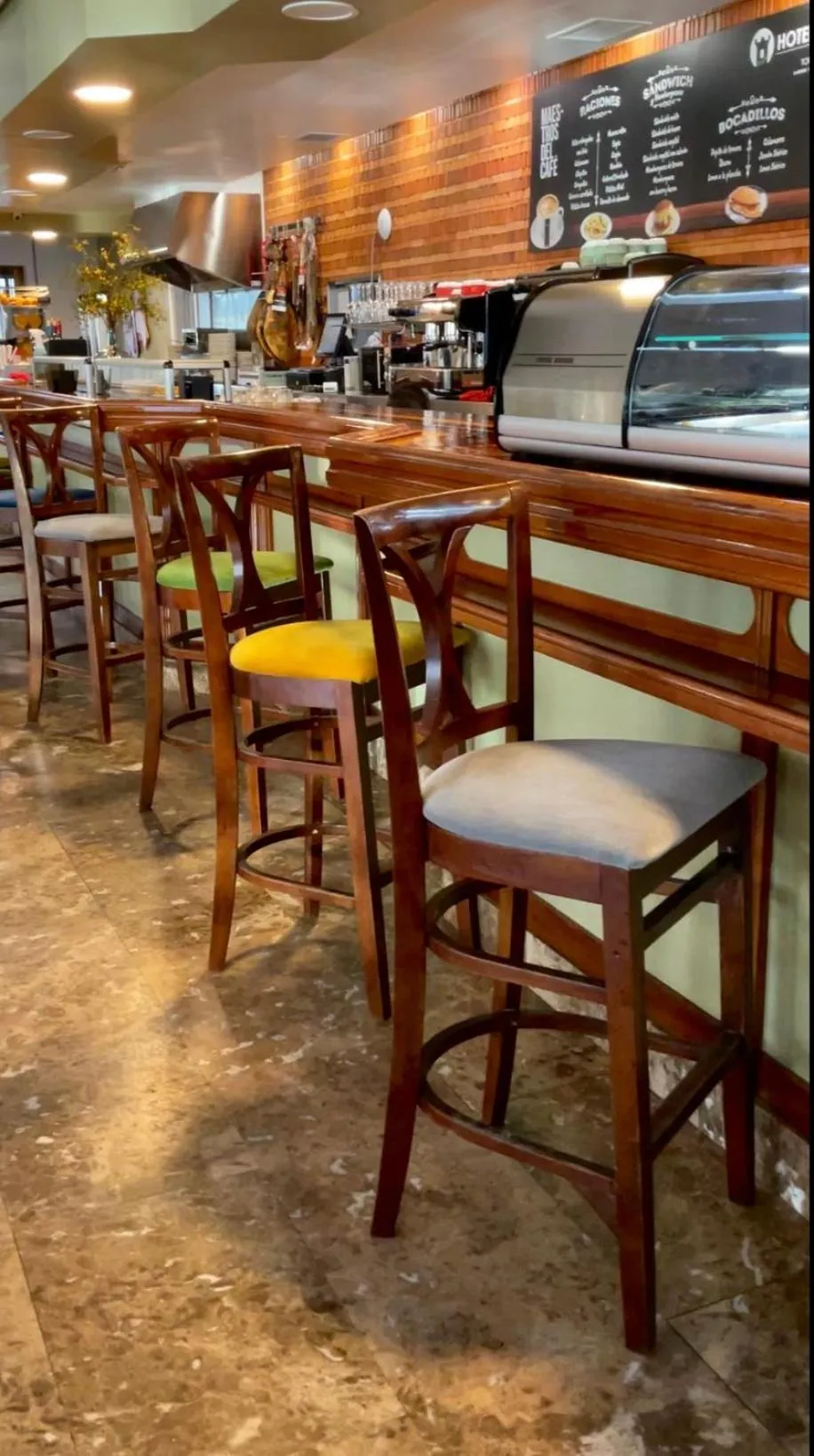 Restaurant/places to eat in Hotel Castilla Torrijos