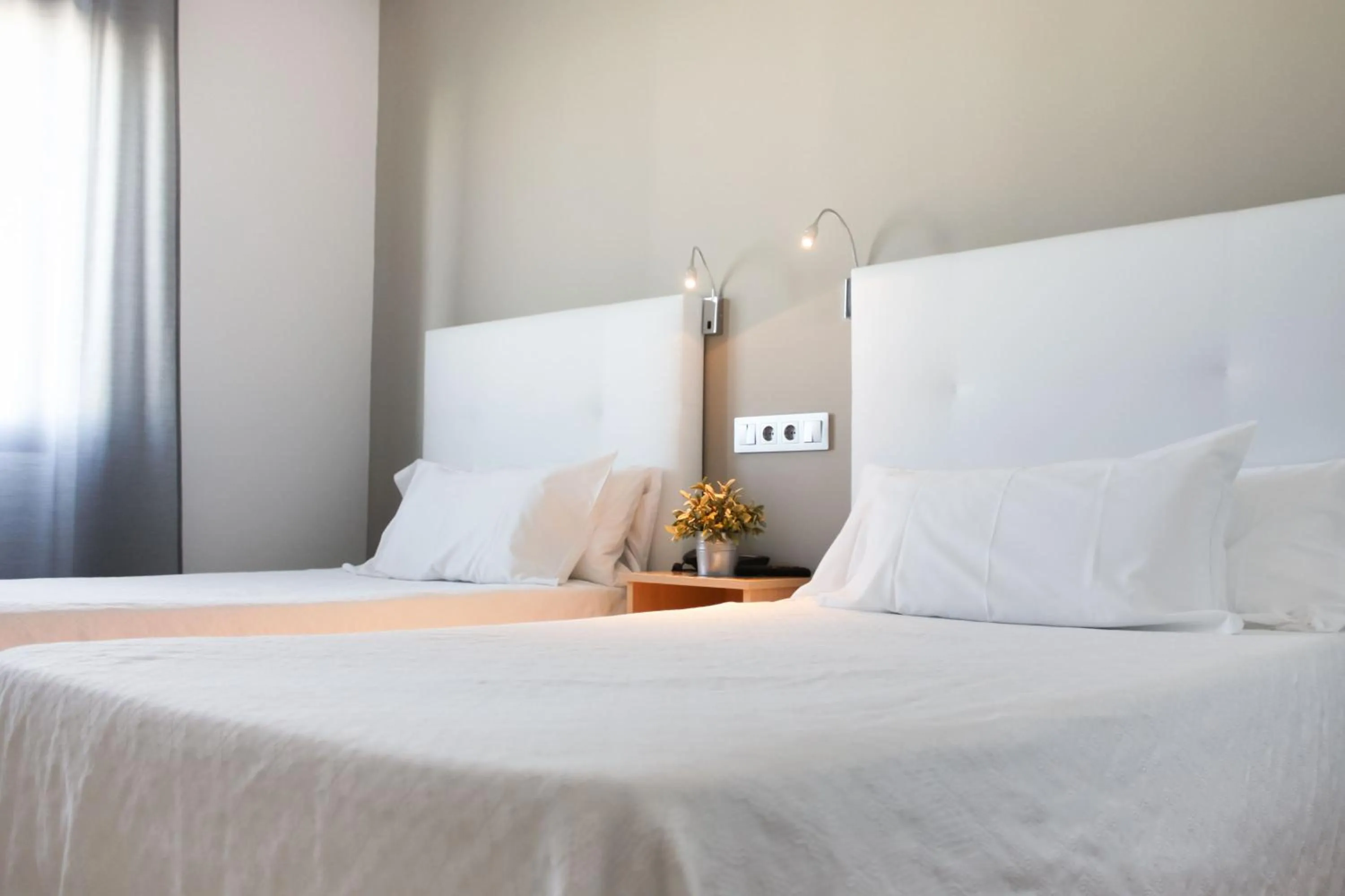 Bed in Hotel Castilla Torrijos