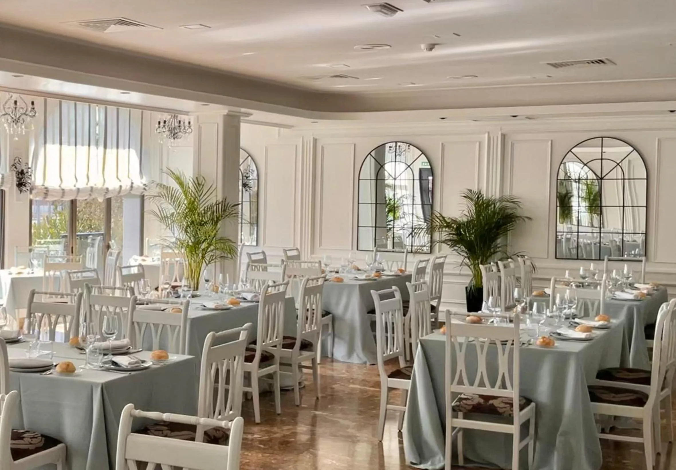 Restaurant/places to eat in Hotel Castilla Torrijos