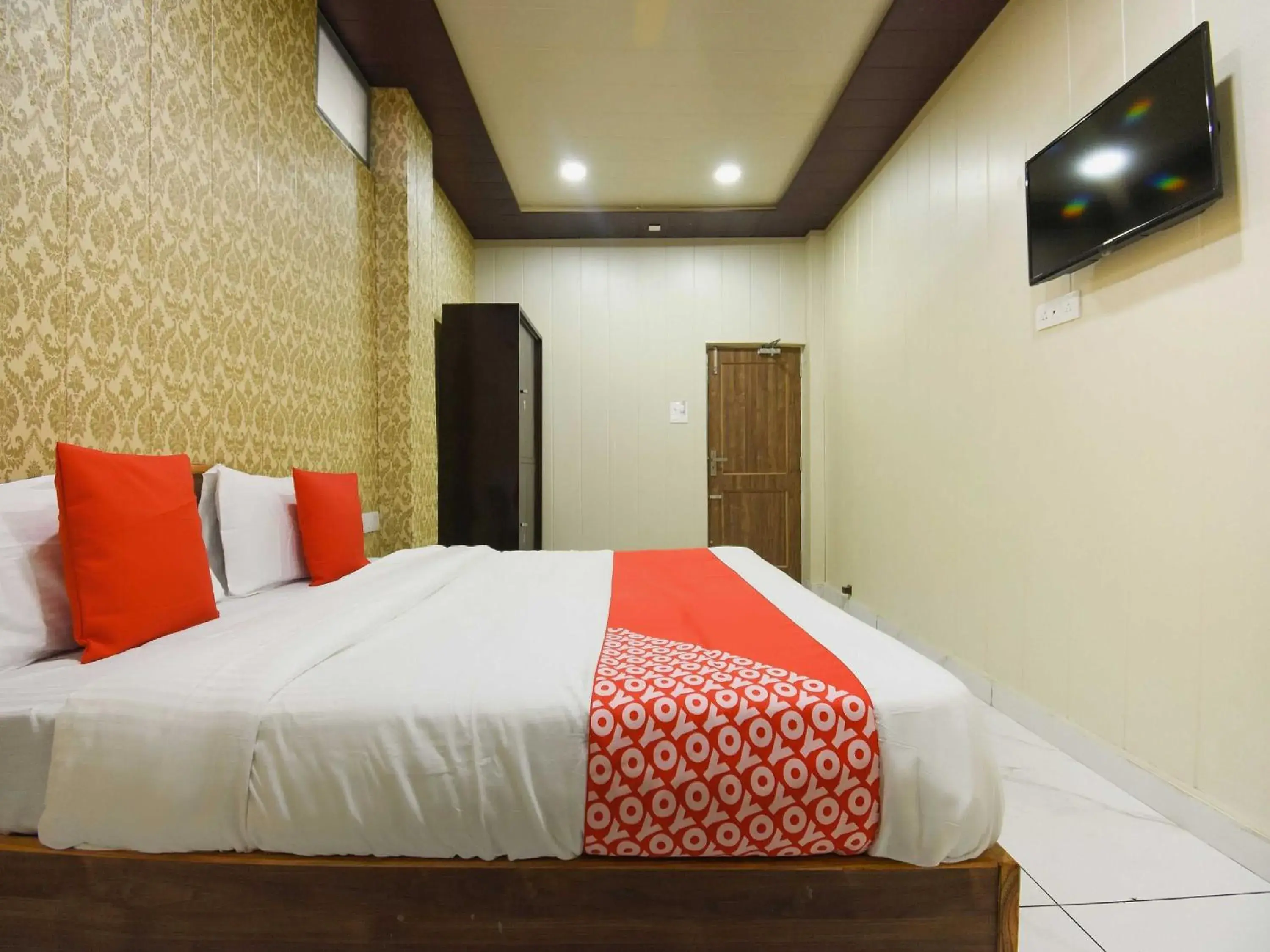 Bedroom, Bed in Hotel O New Delhi Bedroom, Bed in Hotel O New Delhi