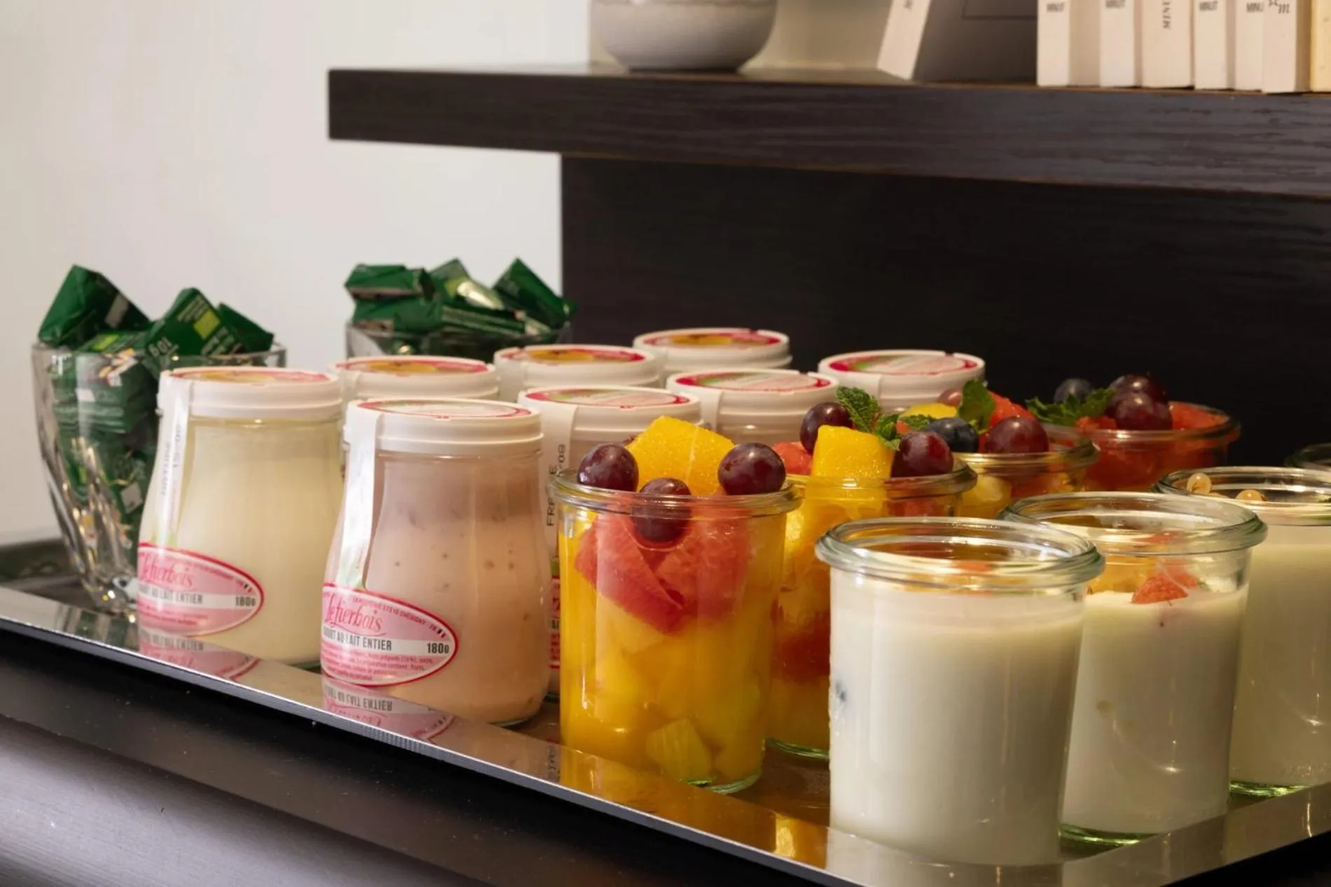 Breakfast in Midnight Hôtel Paris