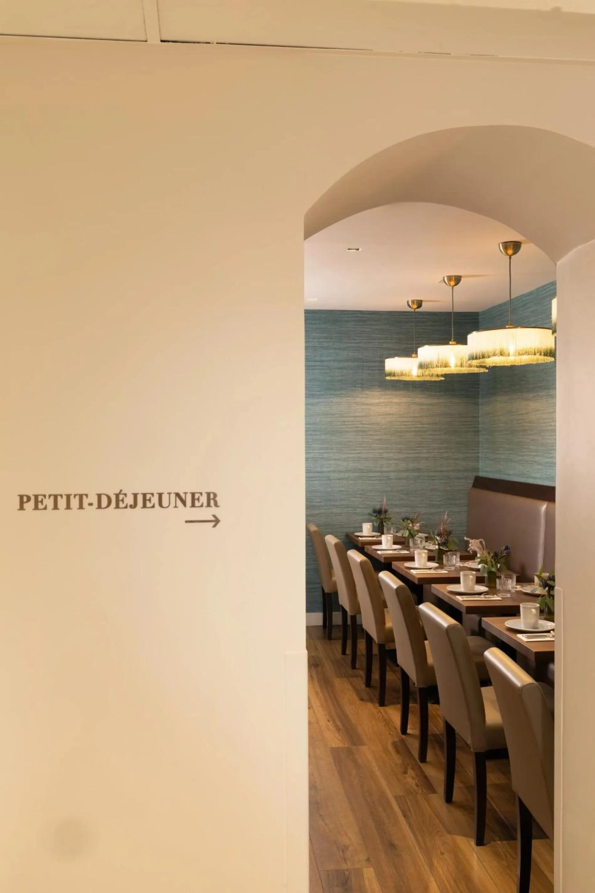 Breakfast in Midnight Hôtel Paris