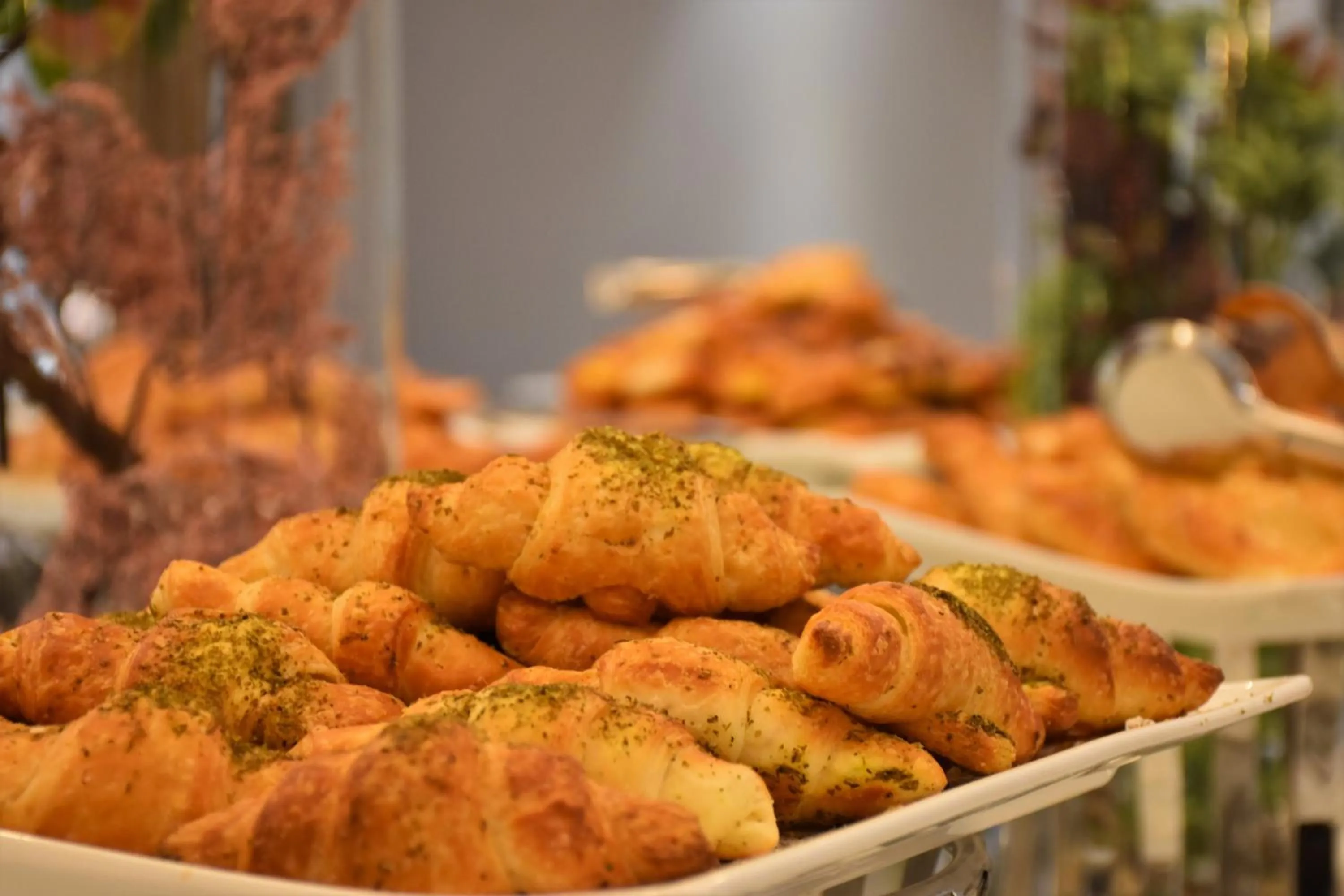 Food and drinks in Midan Hotel & Suites Al Aziziya