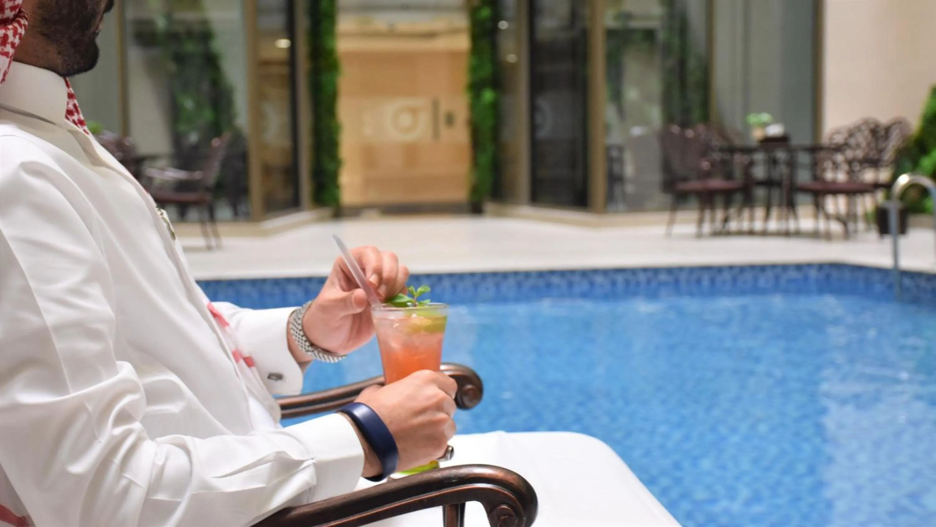 People in Midan Hotel & Suites Al Aziziya