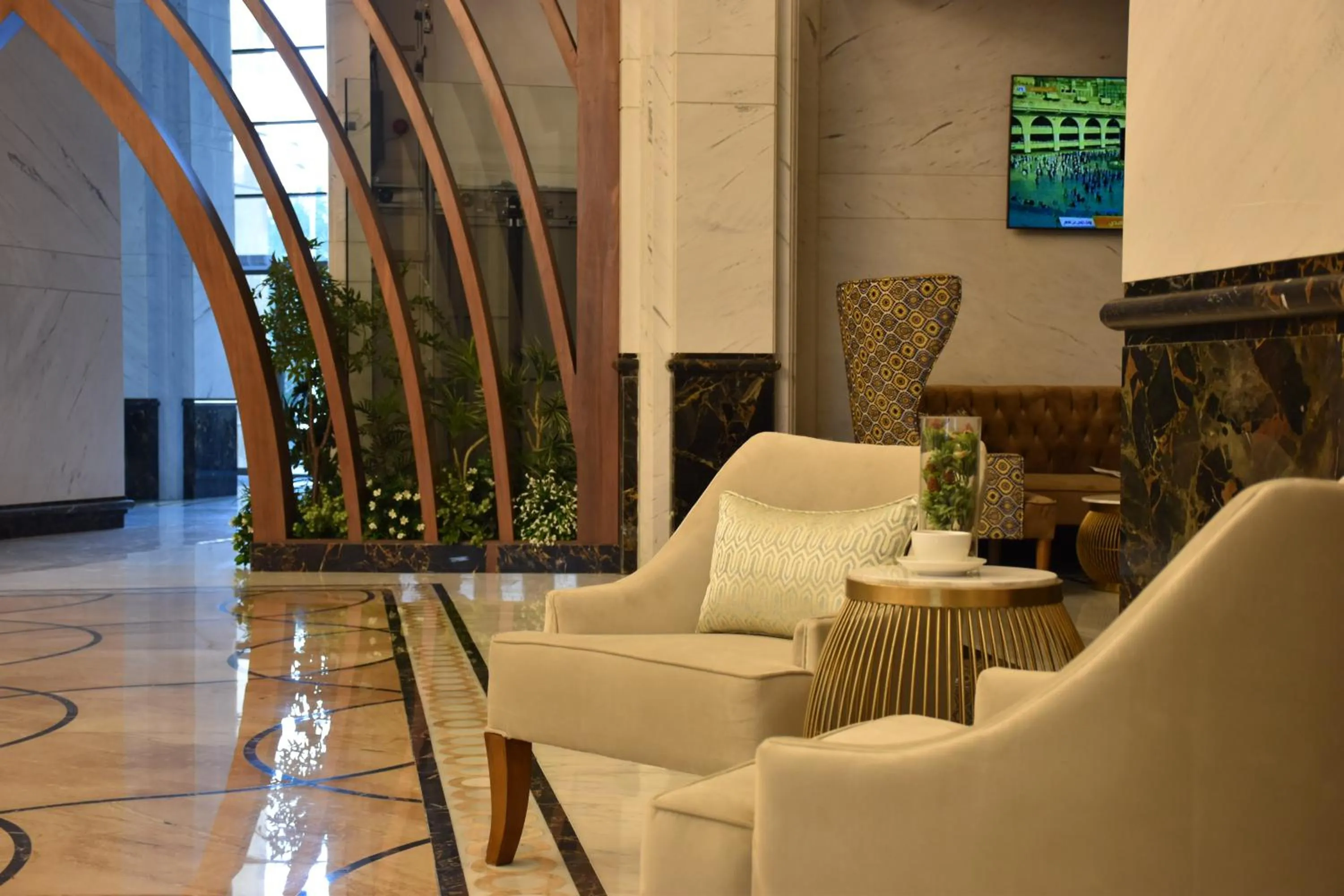 Seating area in Midan Hotel & Suites Al Aziziya