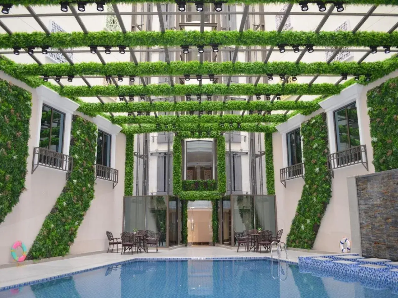 Property building in Midan Hotel & Suites Al Aziziya Property building in Midan Hotel & Suites Al Aziziya