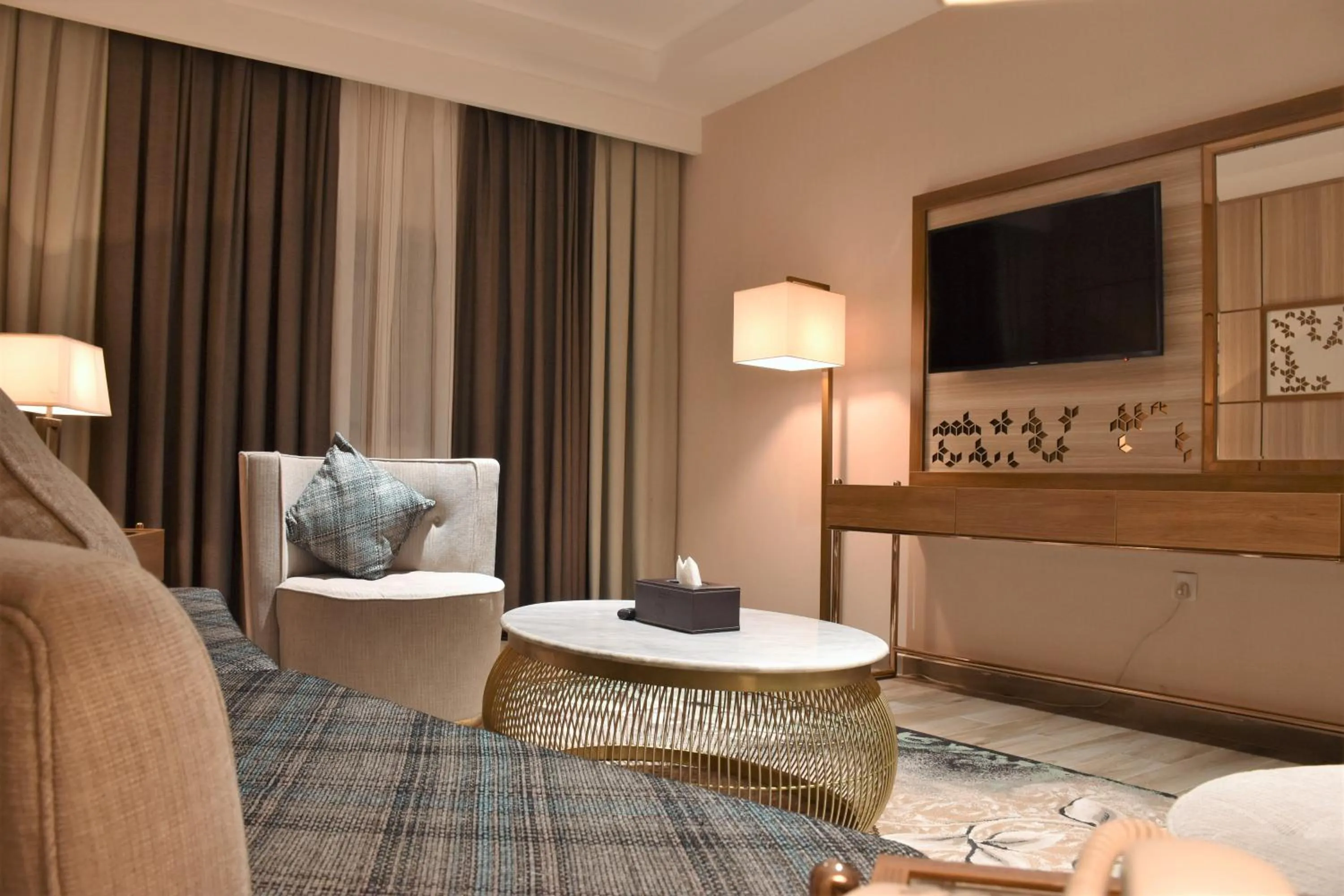 Living room in Midan Hotel & Suites Al Aziziya