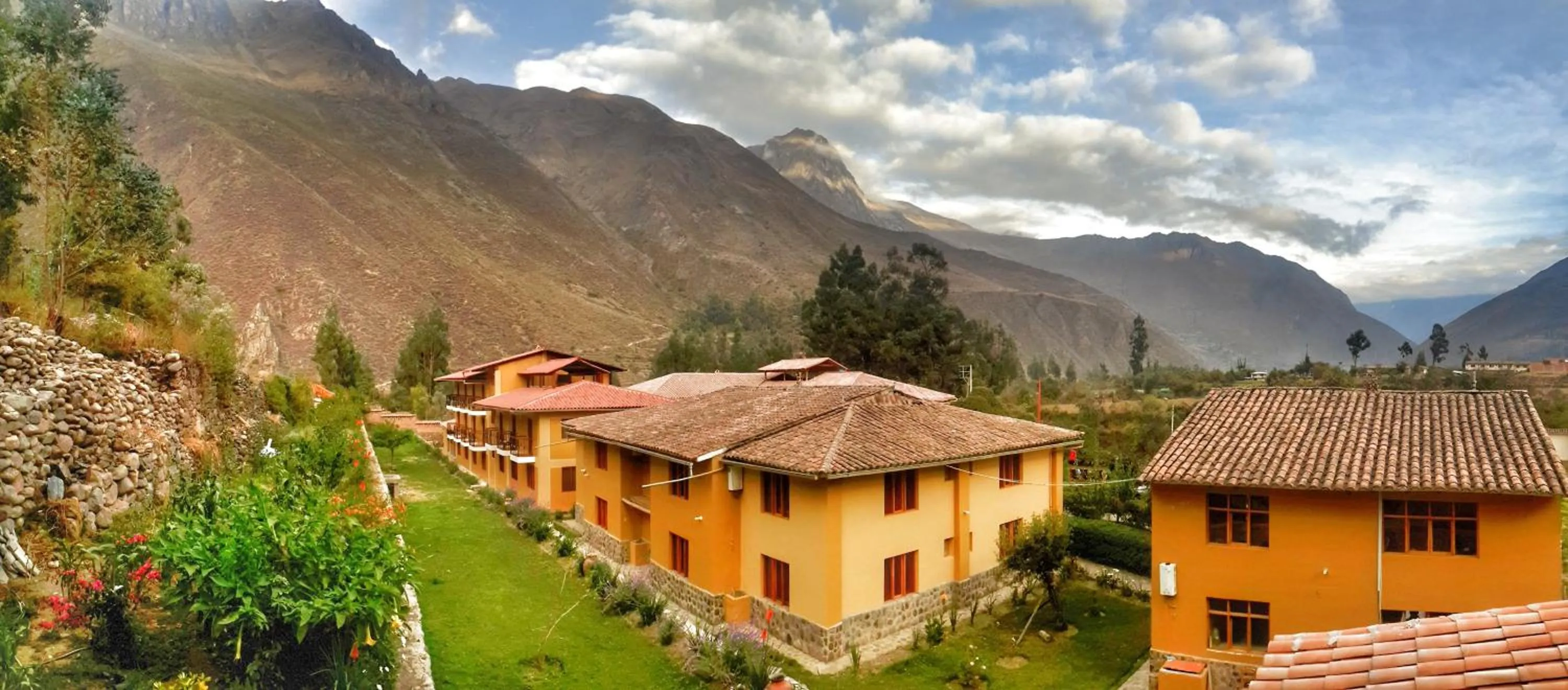 Property building in Tunupa Lodge Hotel