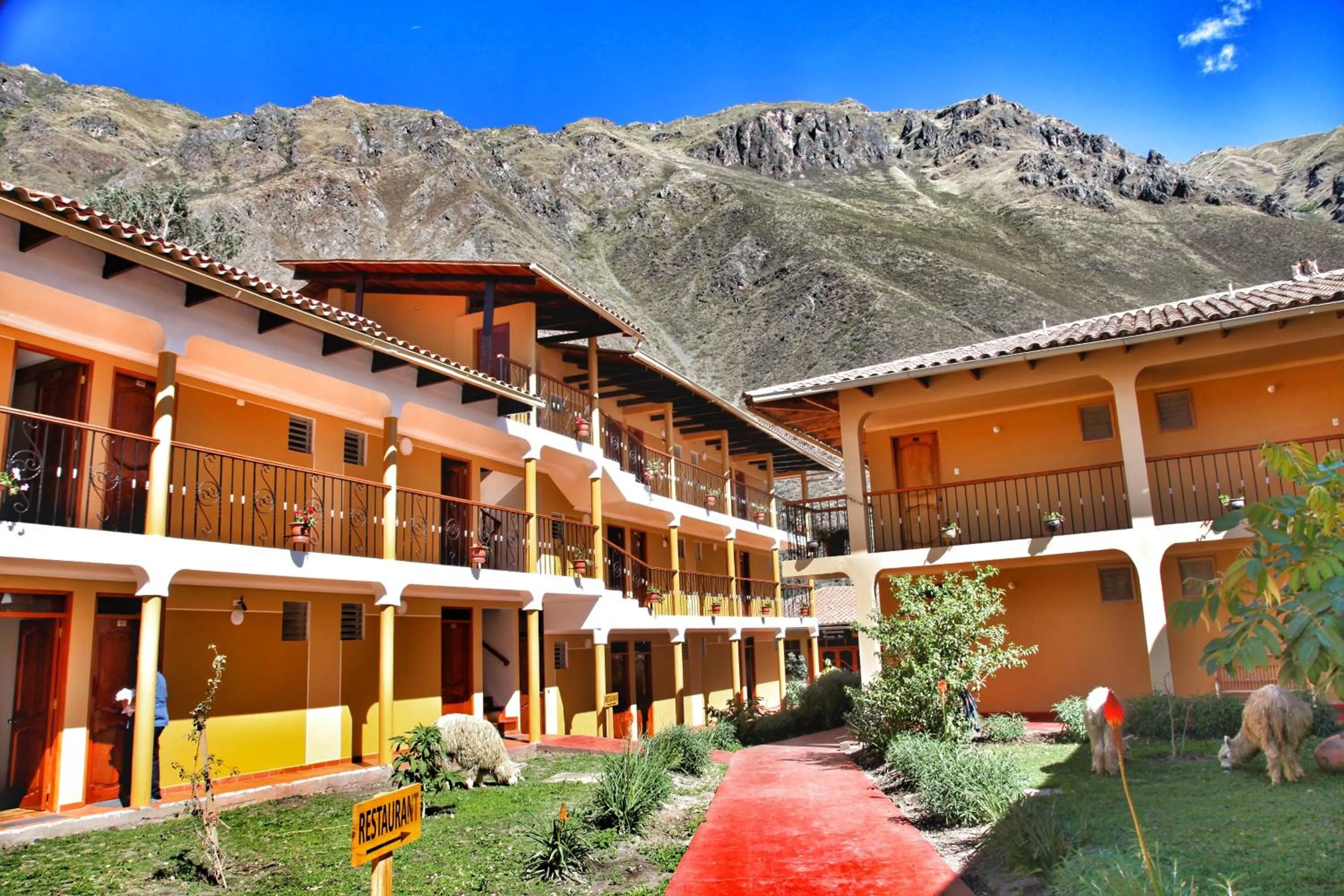 Property building in Tunupa Lodge Hotel