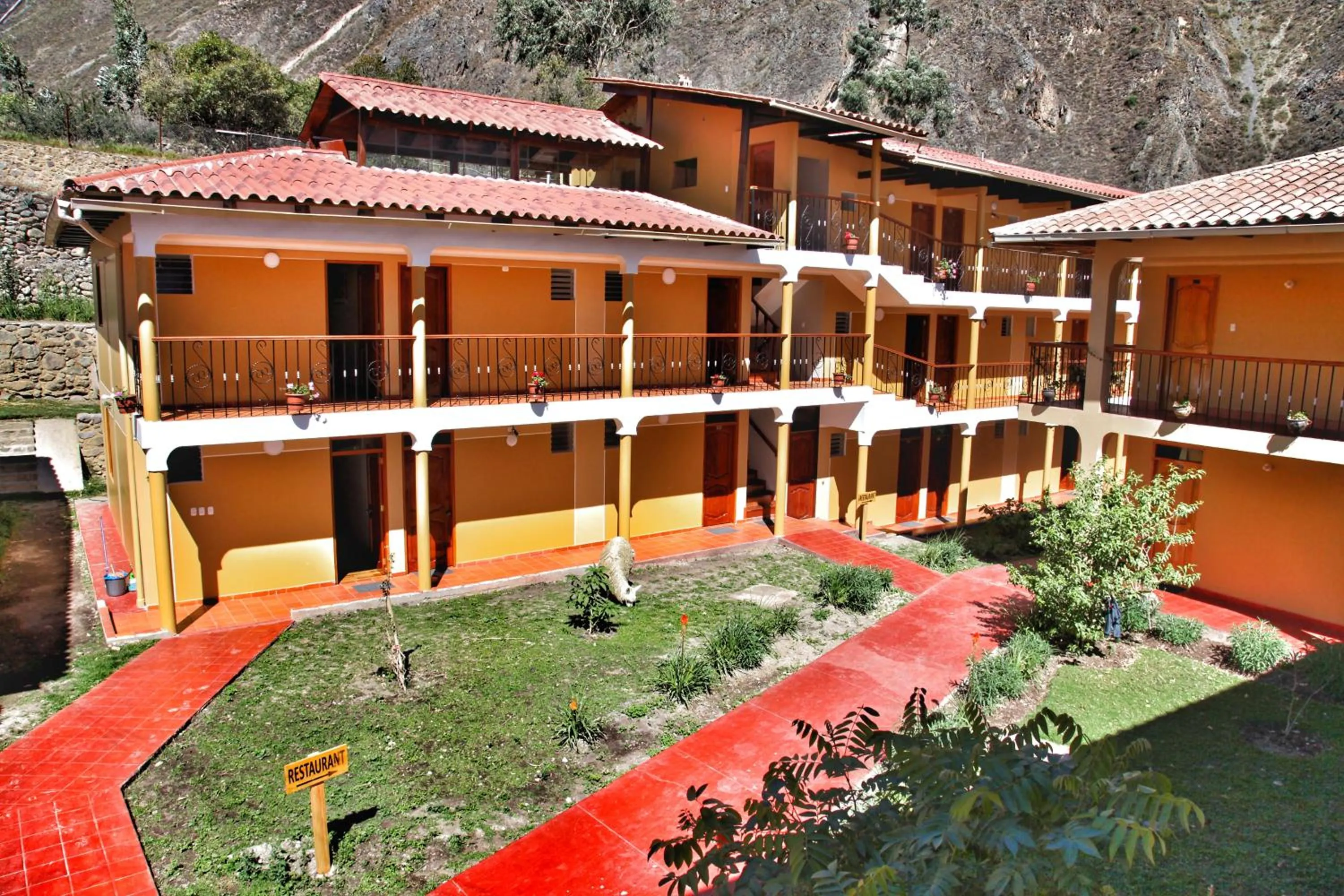Patio in Tunupa Lodge Hotel