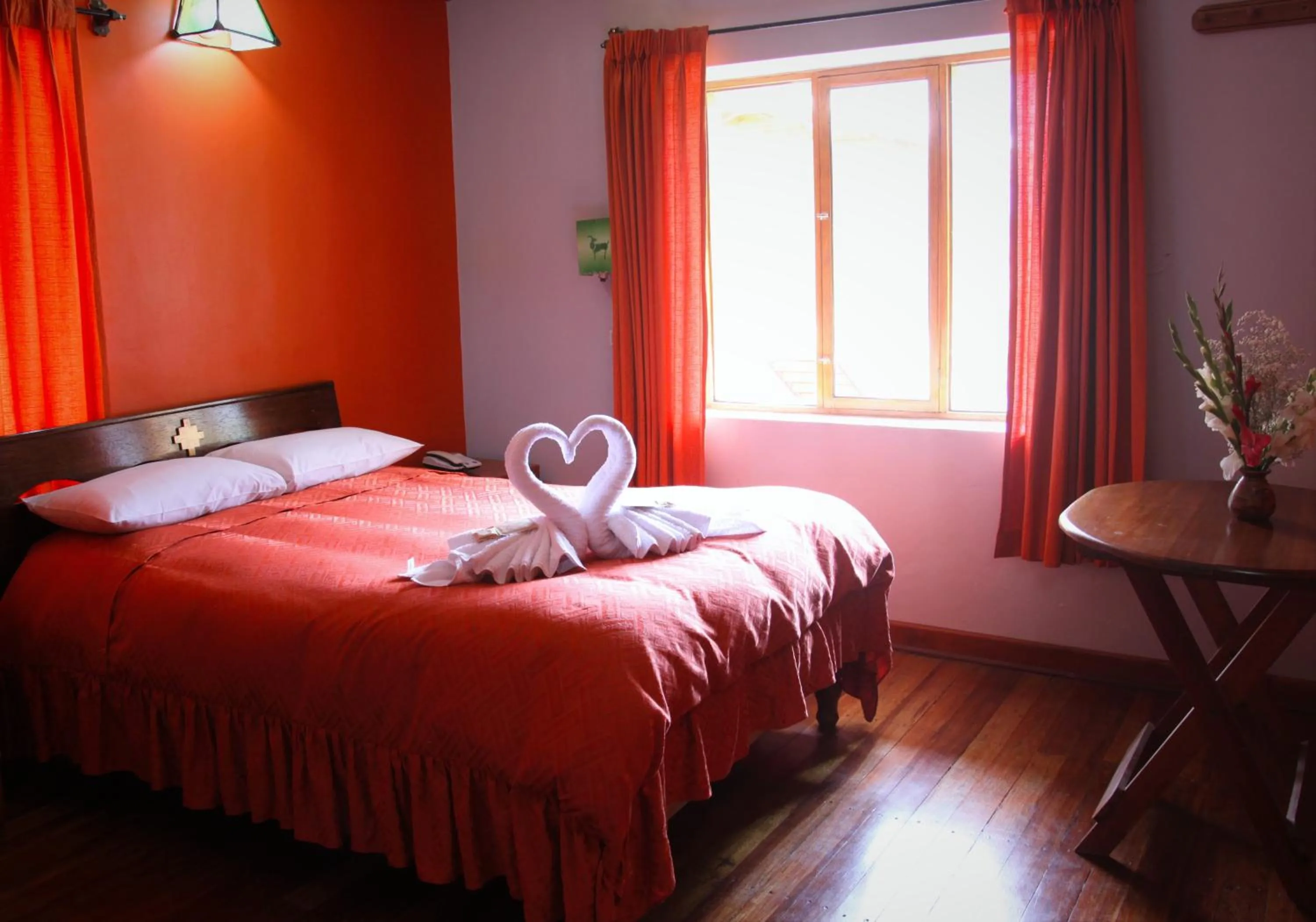 Bedroom, Bed in Tunupa Lodge Hotel
