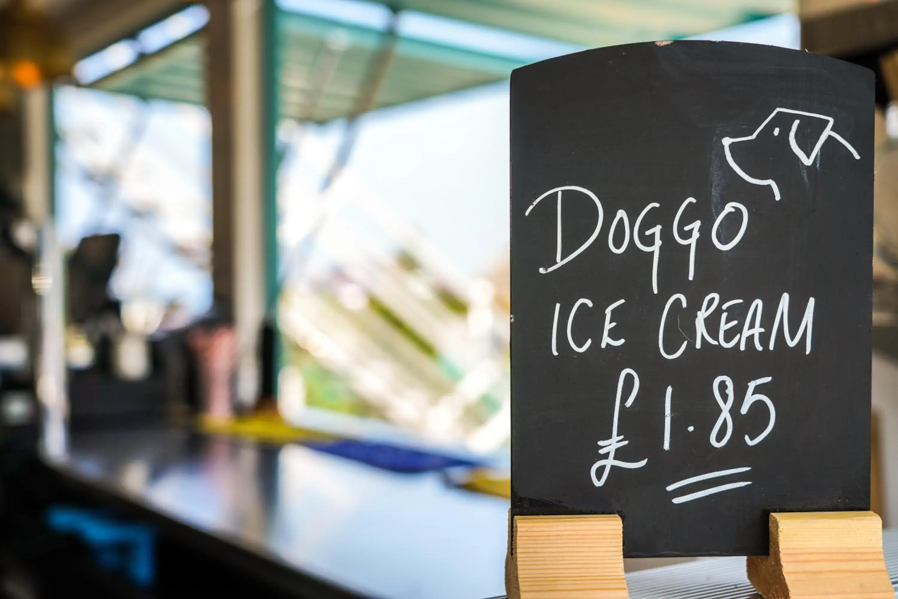 Lounge or bar in Driftwood Spars Lounge or bar in Driftwood Spars