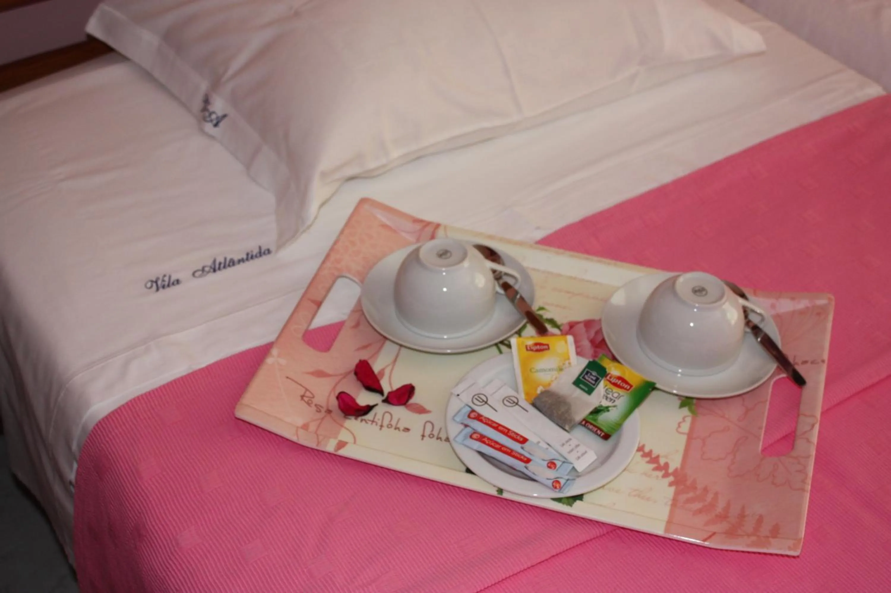Food and drinks, Bed in Vila Atlântida