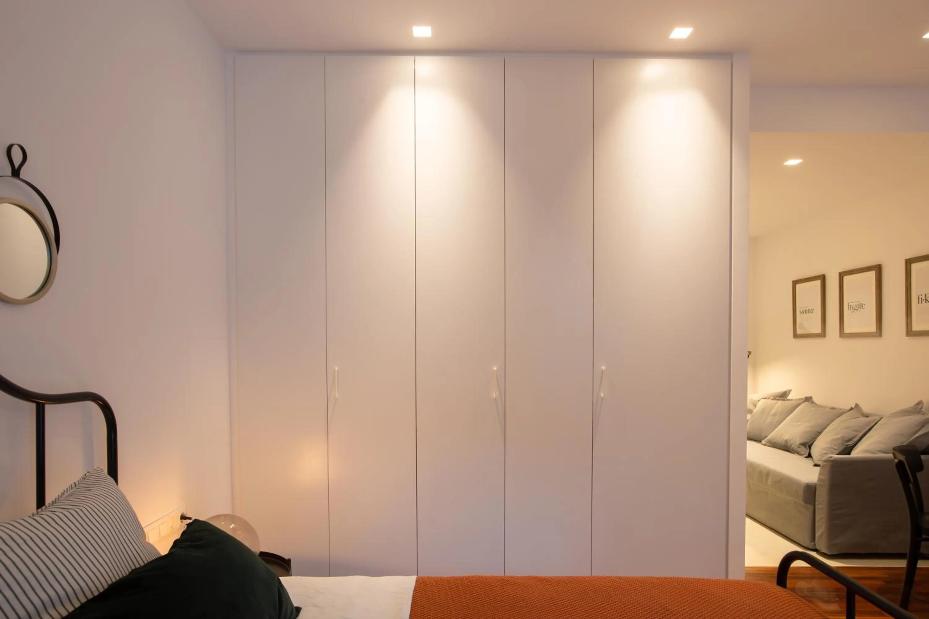 Communal lounge/ TV room in Phaedrus Living: City Centre Luxury Flat Mavromichali