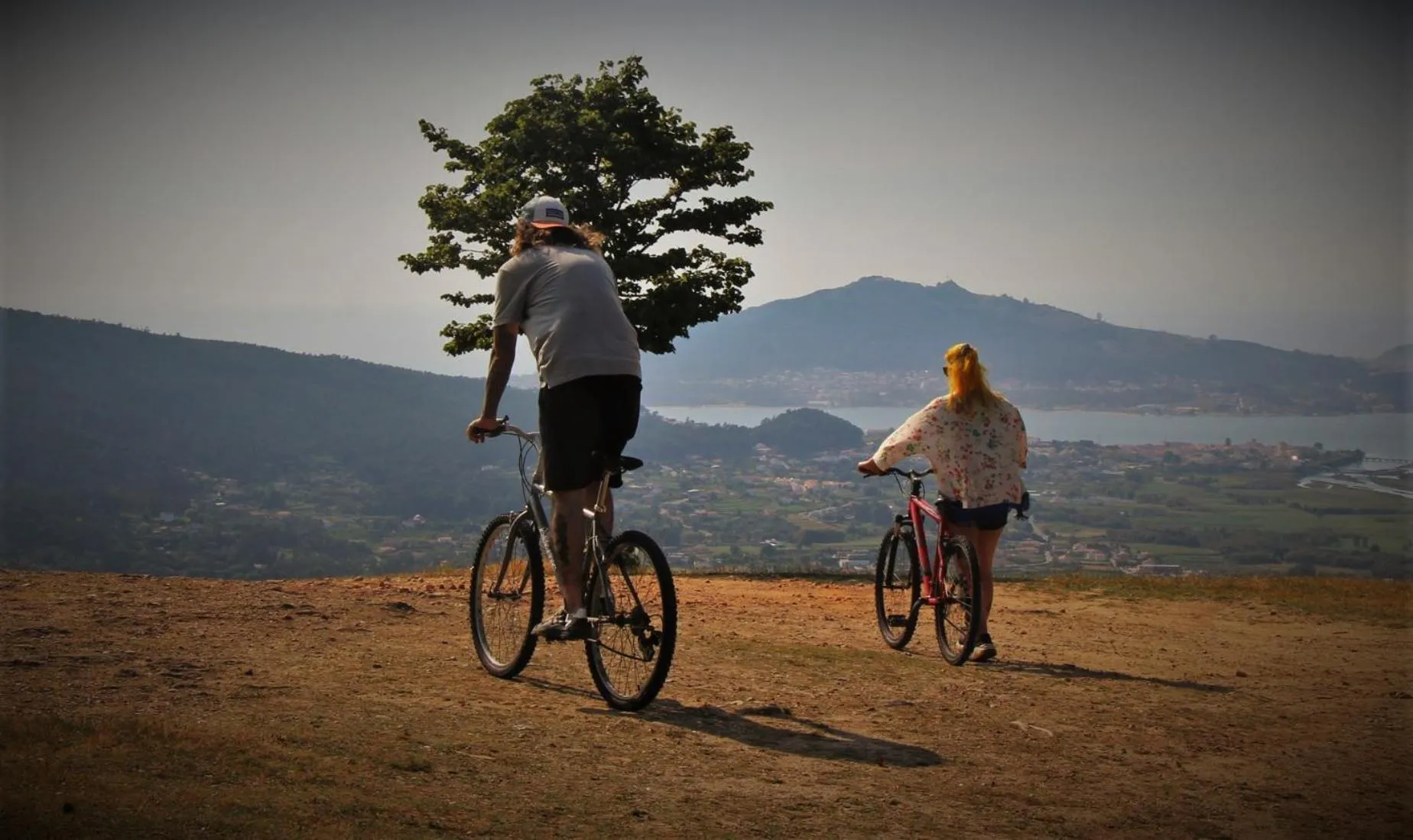 Cycling in Quintinha D`Arga