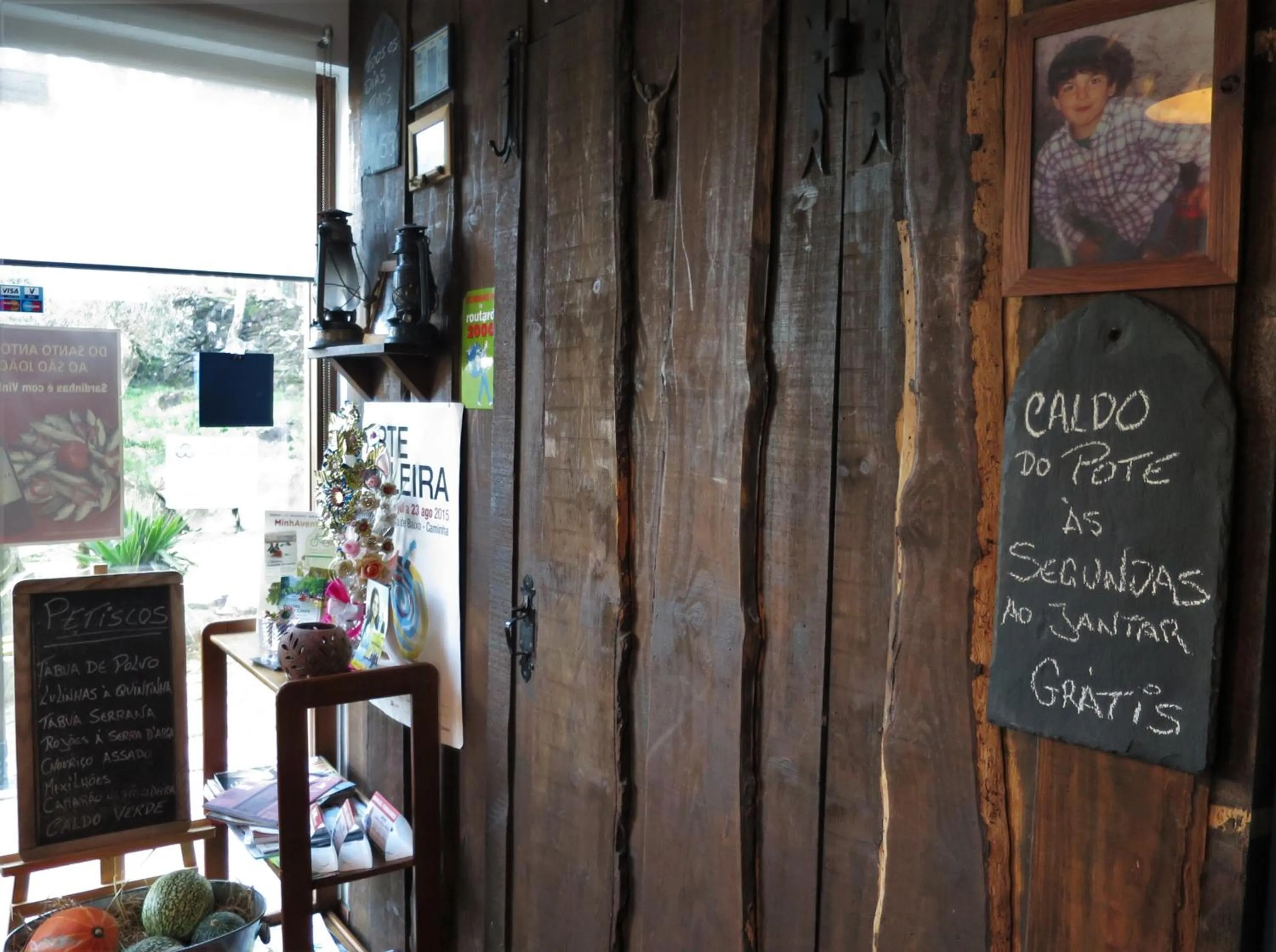 Restaurant/places to eat in Quintinha D`Arga